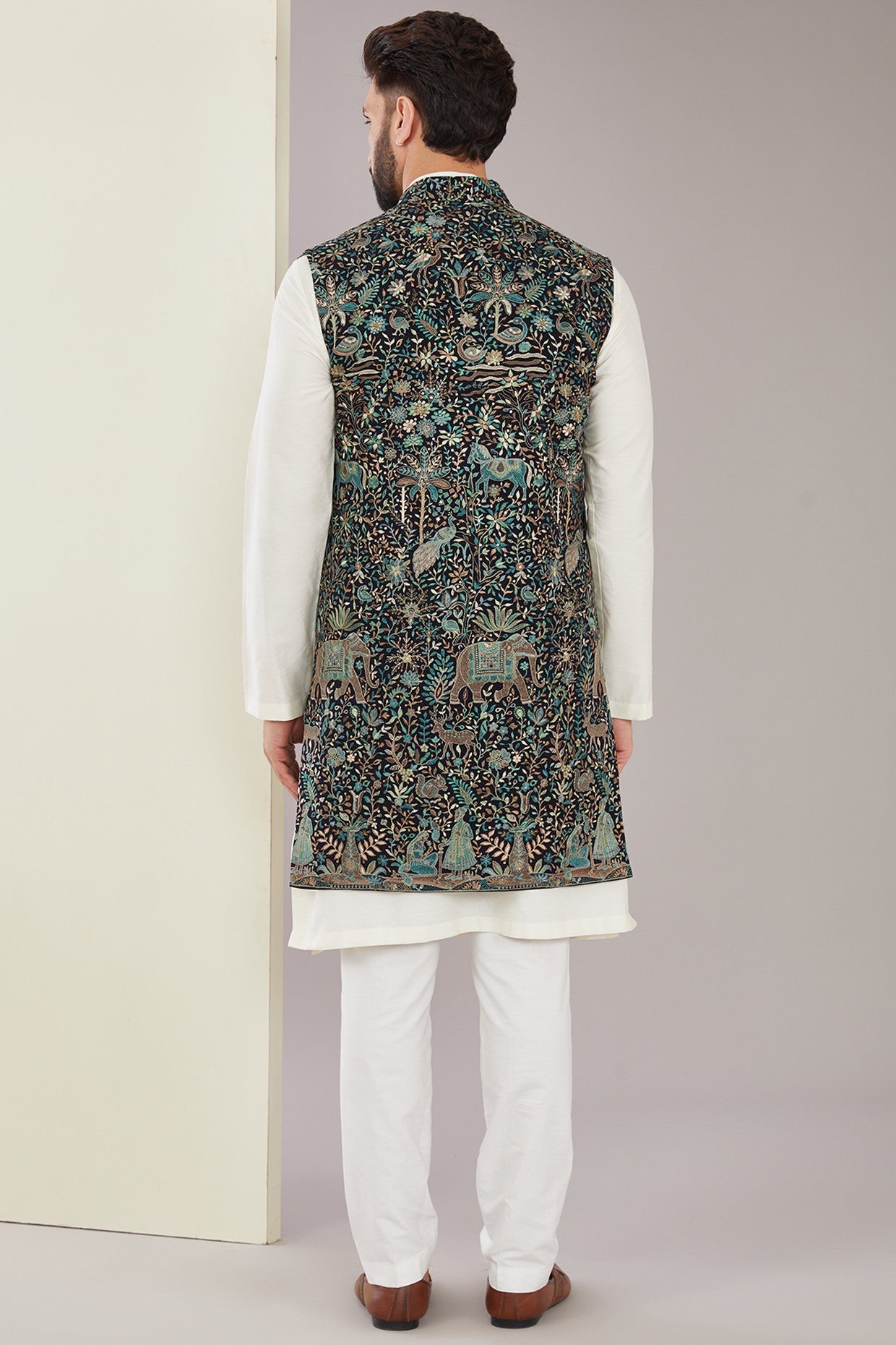 Elegant Kashmiri Embroidered Long Open Shrug - Handmade Traditional Indian Cover-Up for Women - Perfect for Weddings, Parties & Boho Fashion