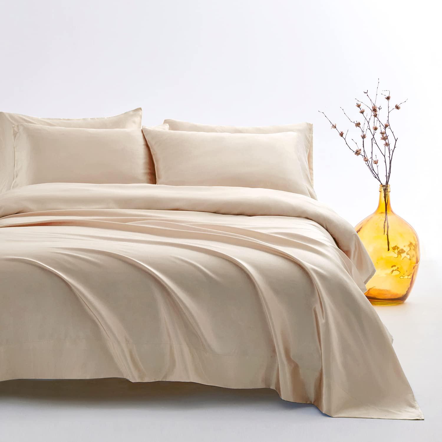Luxury Candoury 6-Piece Satin Bedding Set - Queen Size Silky Soft Sheets with Pillowcases, Flat & Fitted Sheet - Hotel Quality Champagne Bed Sheets for Ultimate Comfort (Perfect for Master Bedrooms, Guest Rooms & Luxury Hotels)