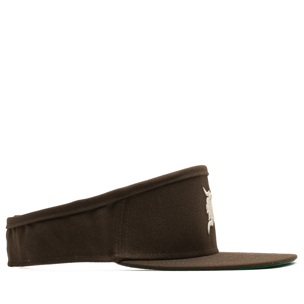 New Era x Fear Of God 59FIFTY Fitted Cap - Walnut Brown Adjustable Baseball Hat for Men - Perfect for Streetwear, Sports & Casual Outfits