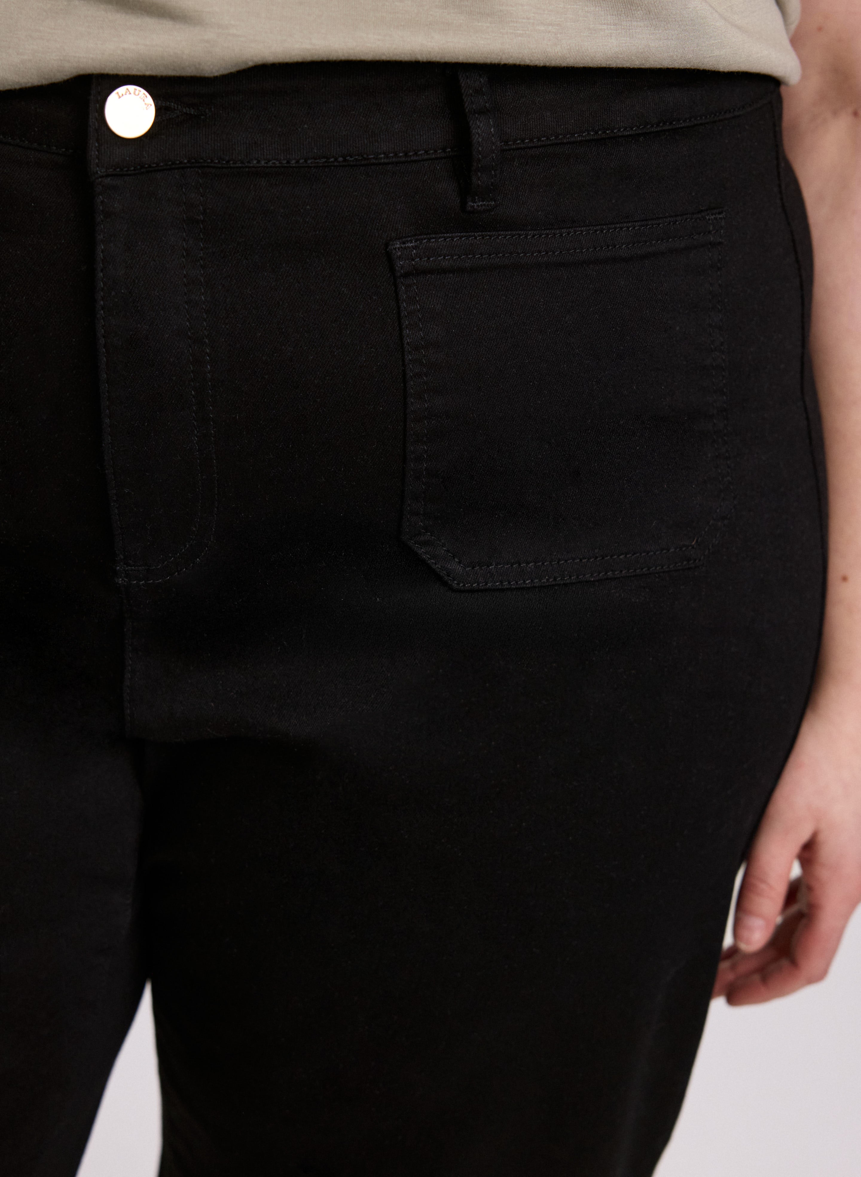 Stylish High-Waisted Cropped Wide Leg Jeans for Women - Trendy Distressed Denim Pants - Perfect for Casual Outfits, Streetwear & Summer Fashion
