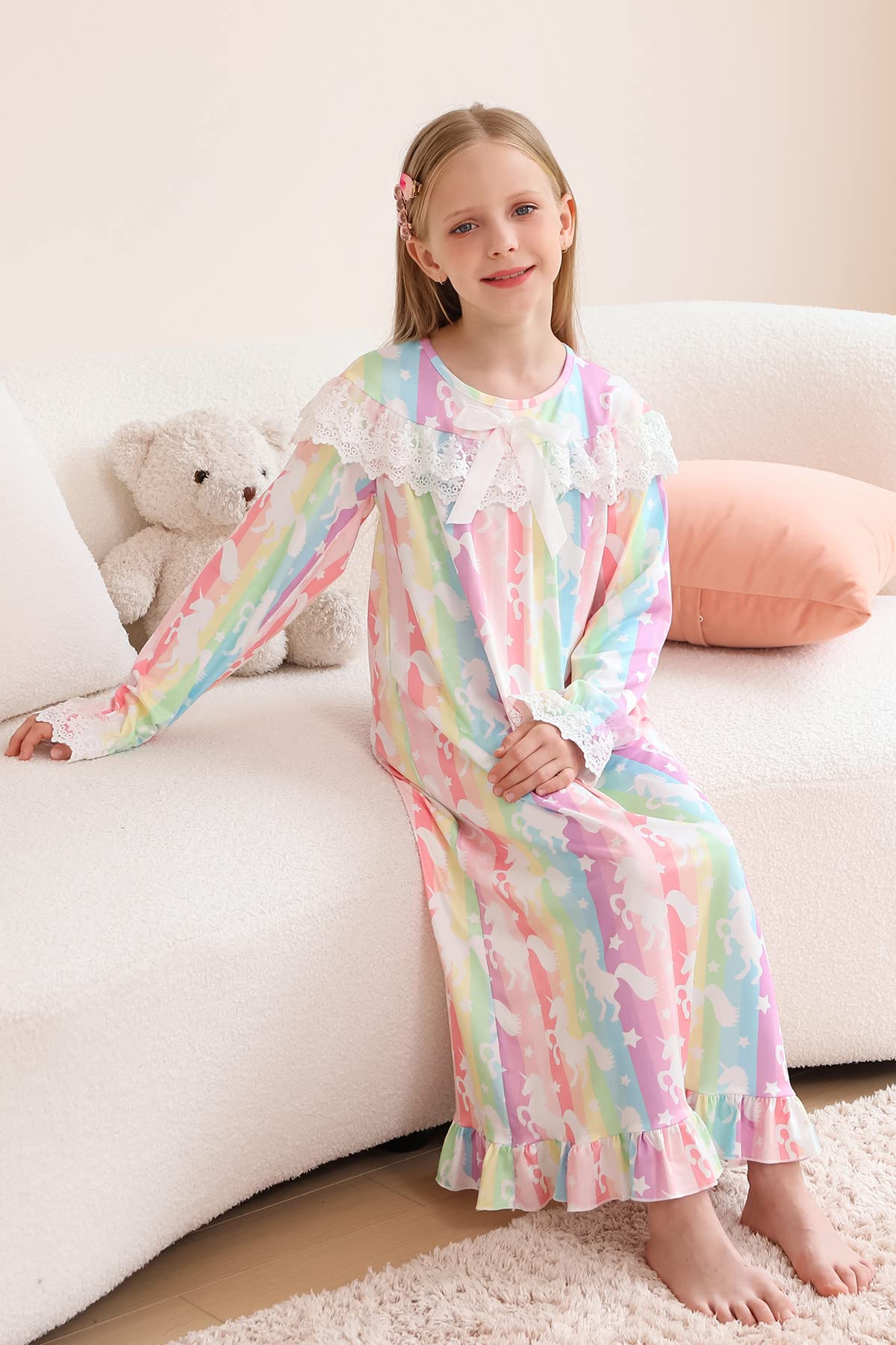 Lovekider Girls Christmas Nightgowns - Cute Lace Xmas Pajama Dress Long Sleeve Princess Nightdress for Holiday Sleepwear (4-12 Years) | Perfect for Christmas Eve, Winter Sleepovers & Family Photos