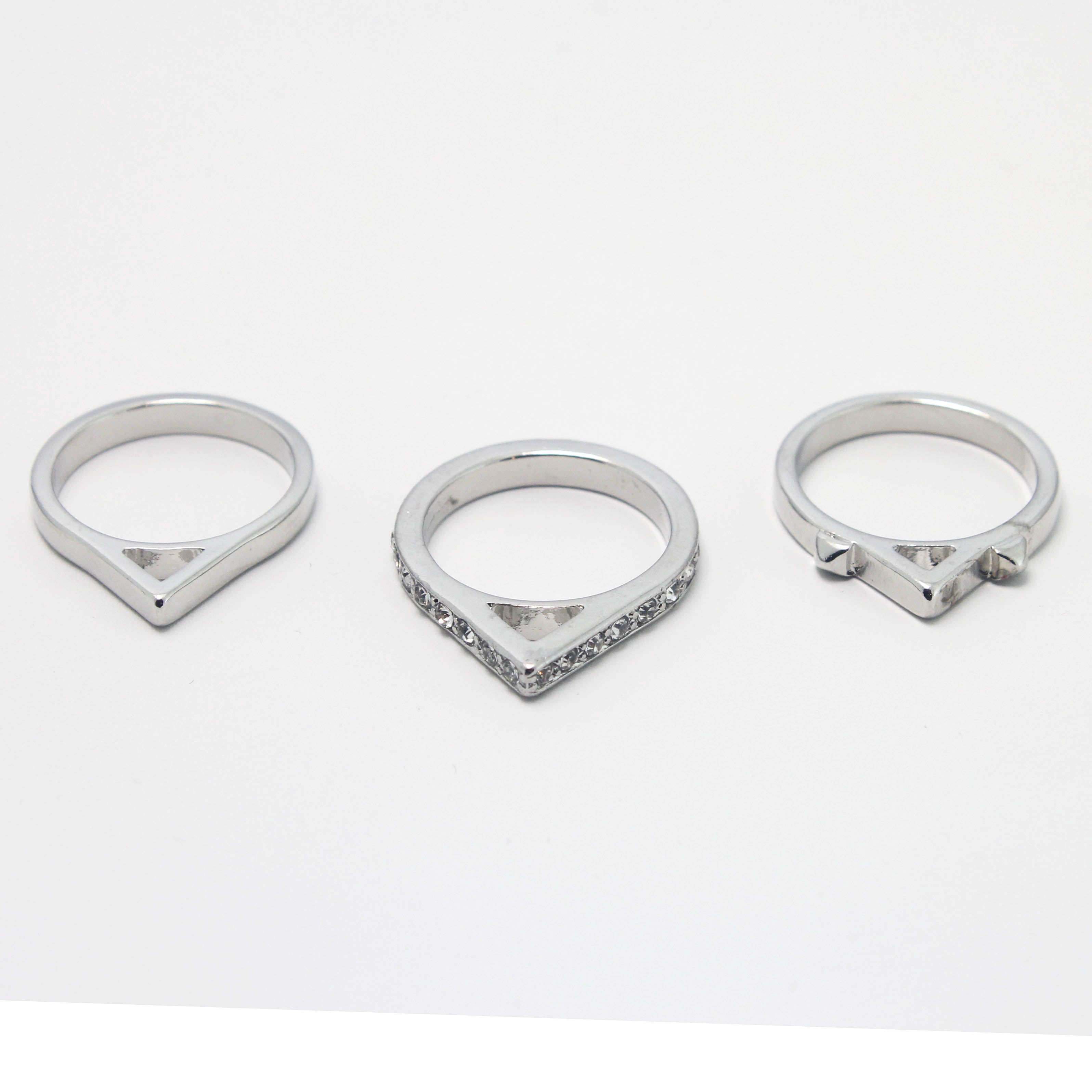 3-Piece Ring Set for Women - Elegant Stackable Rings in Silver, Gold & Rose Gold - Perfect for Everyday Wear, Gifts & Special Occasions