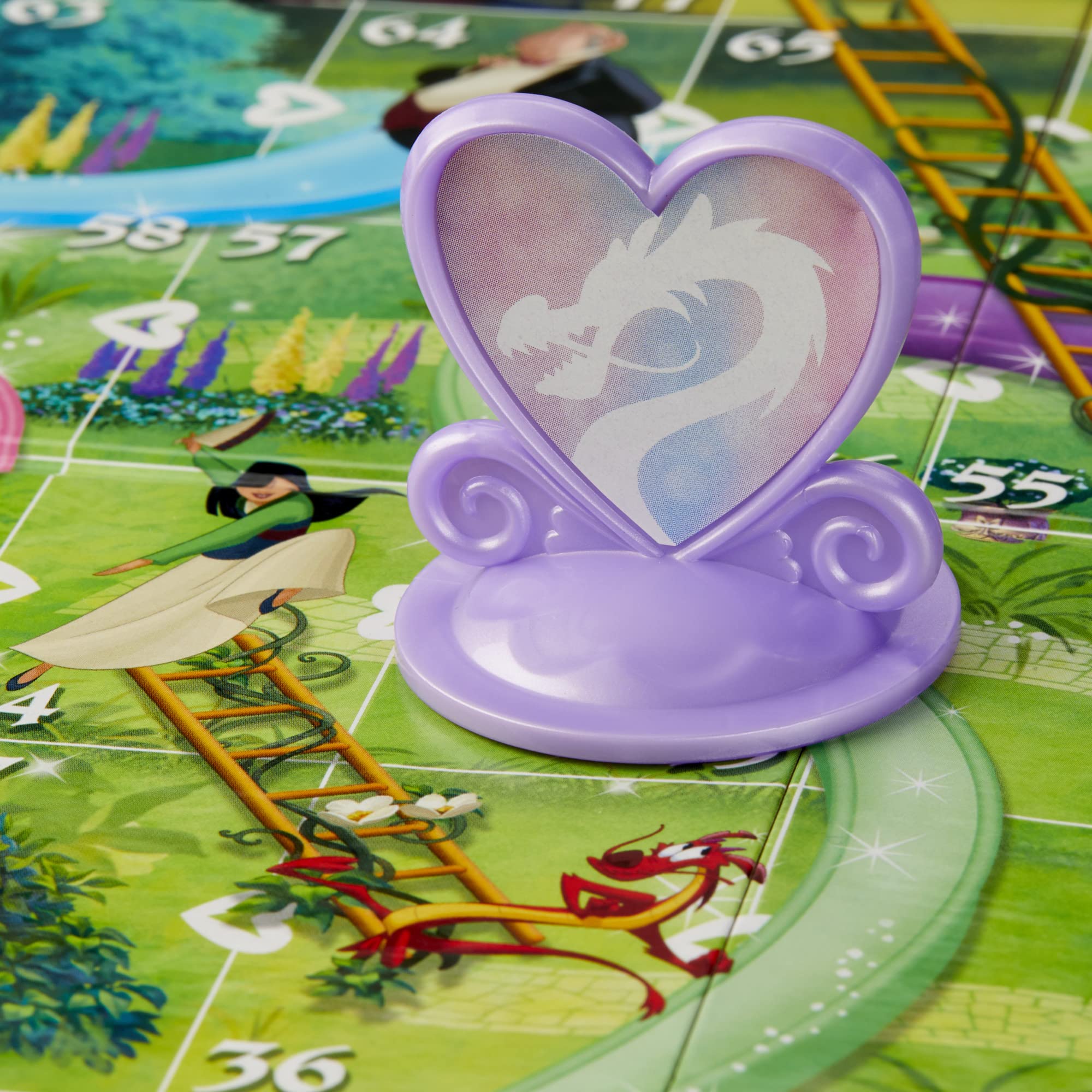 Hasbro Gaming Chutes and Ladders Disney Princess Edition Board Game for Kids Ages 3+ | Preschool Learning Game for Boys & Girls | 2-4 Players | Easter Gift Idea | Amazon Exclusive | Fun Family Game Night Activity