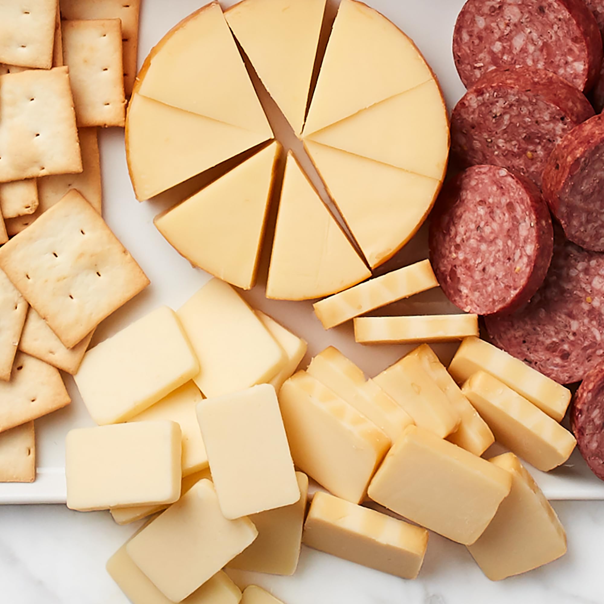 Premium Italian Meat and Cheese Gift Basket - Gourmet Charcuterie Board with Prosciutto, Salami & Artisan Cheeses - Perfect for Holidays, Christmas, Corporate Gifts & Special Occasions - Ideal for Dinner Parties, Wine Pairings & Charcuterie Boards