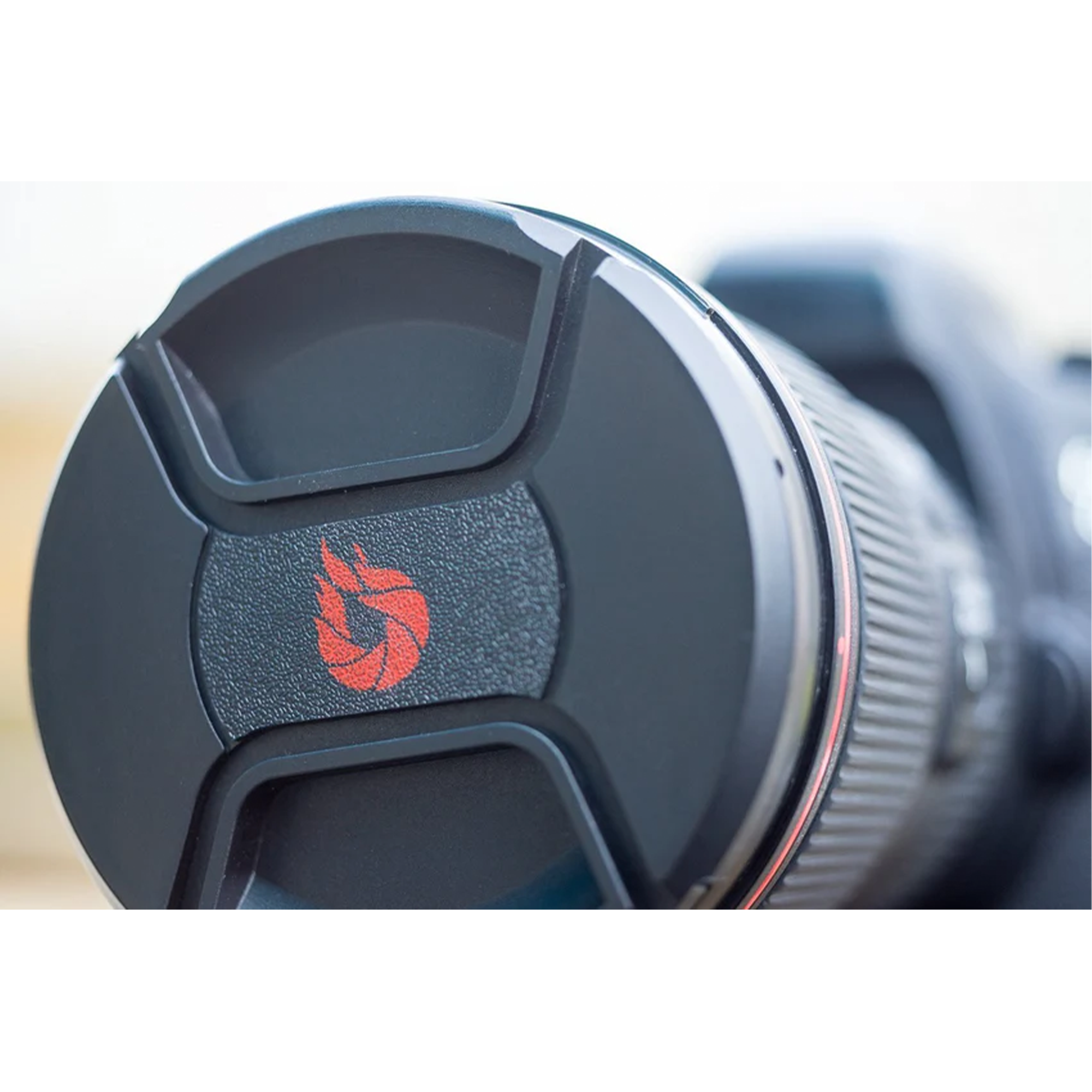 Breakthrough Photography 77mm Center Pinch Lens Cap - Durable Camera Lens Cover for DSLR & Mirrorless - Perfect for Outdoor, Travel & Professional Photography