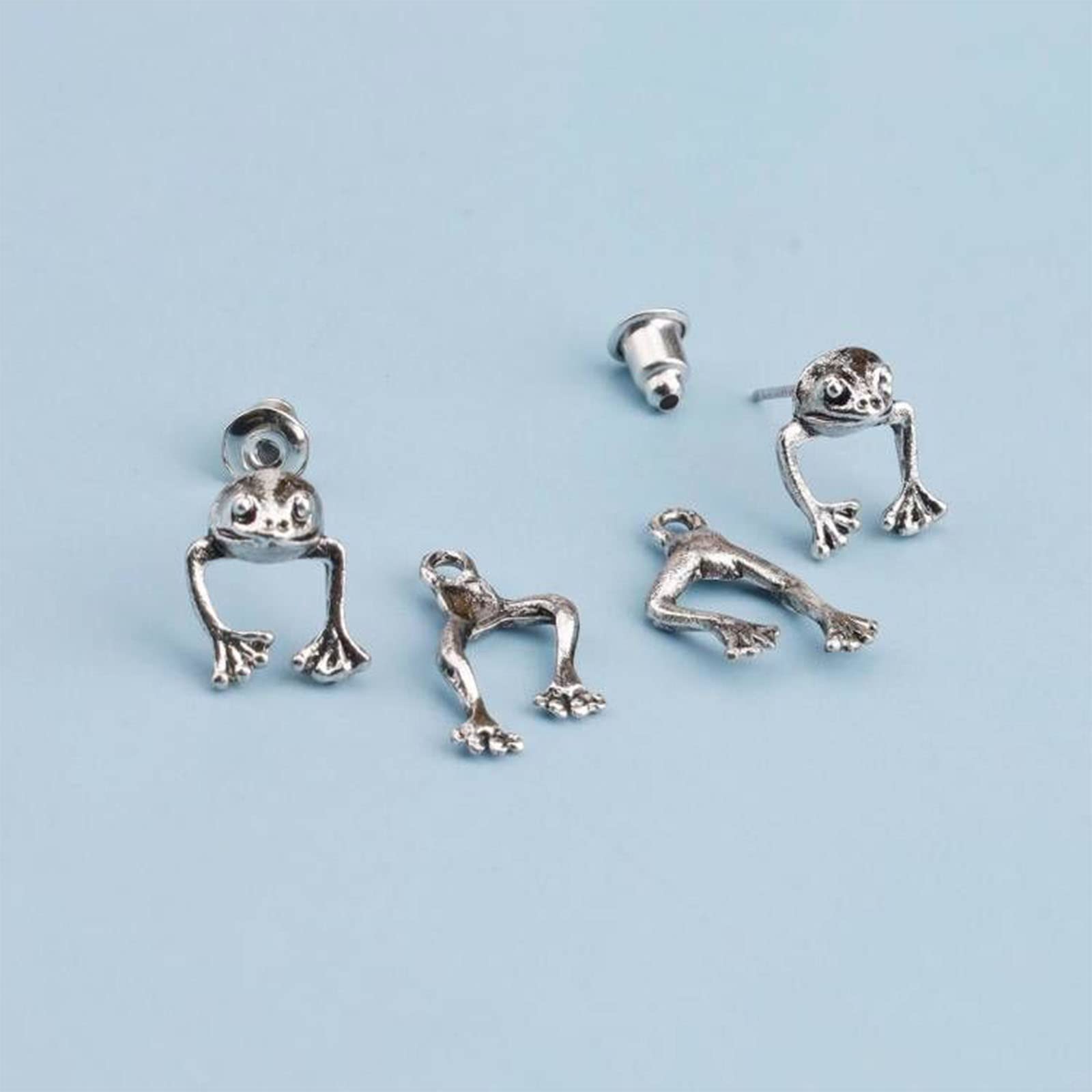 3D Punk Frog Earrings for Women - Small Silver Animal Stud Earrings | Unique Punk Jewelry for Girls & Women | Perfect for Casual Wear, Parties & Gifts