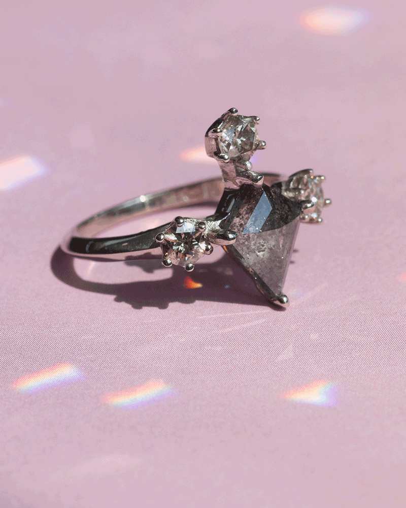 Kyte Salt and Pepper Diamond Ring - Unique Handcrafted Jewelry for Women, Ethical Engagement & Wedding Band - Perfect for Everyday Wear, Special Occasions & Gift Giving