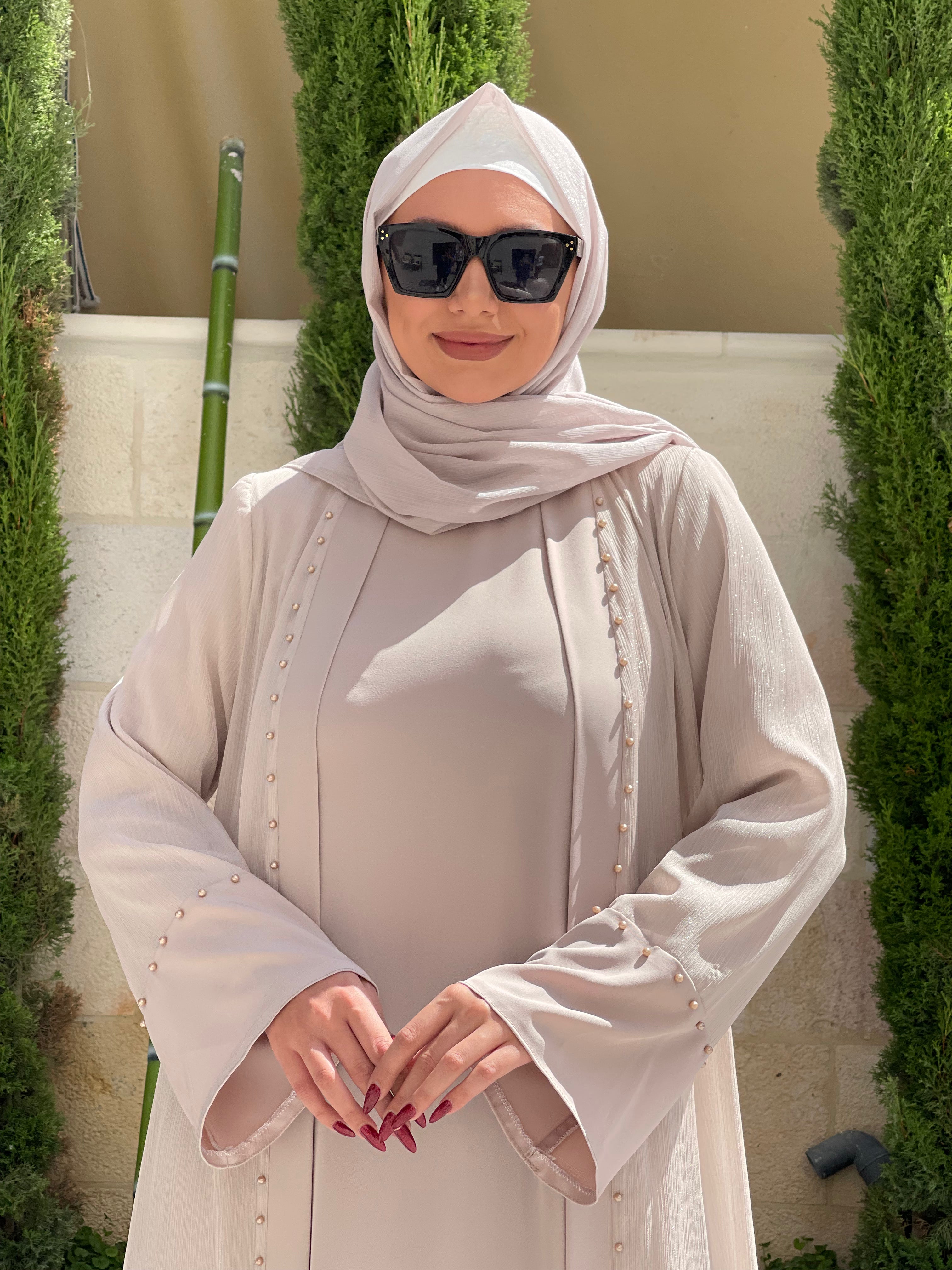 Elegant Two Piece Abaya Set for Women - Modest Islamic Prayer Dress with Flowing Hijab - Perfect for Mosque, Eid Celebrations & Special Occasions