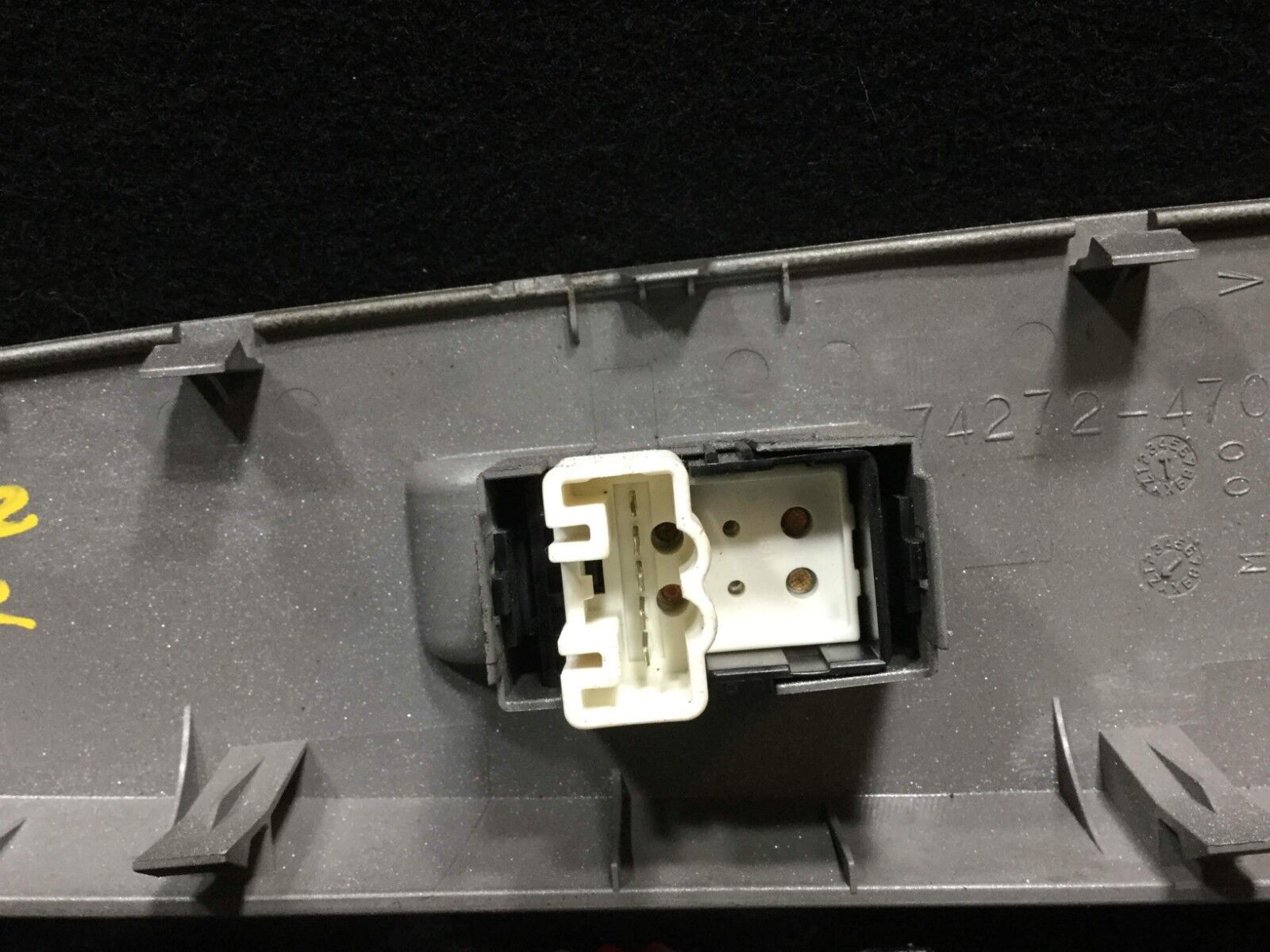Original Toyota Prius Rear Left Driver Side Door Window Switch OEM 2004-2009 - Perfect for Window Control Replacement & Car Maintenance