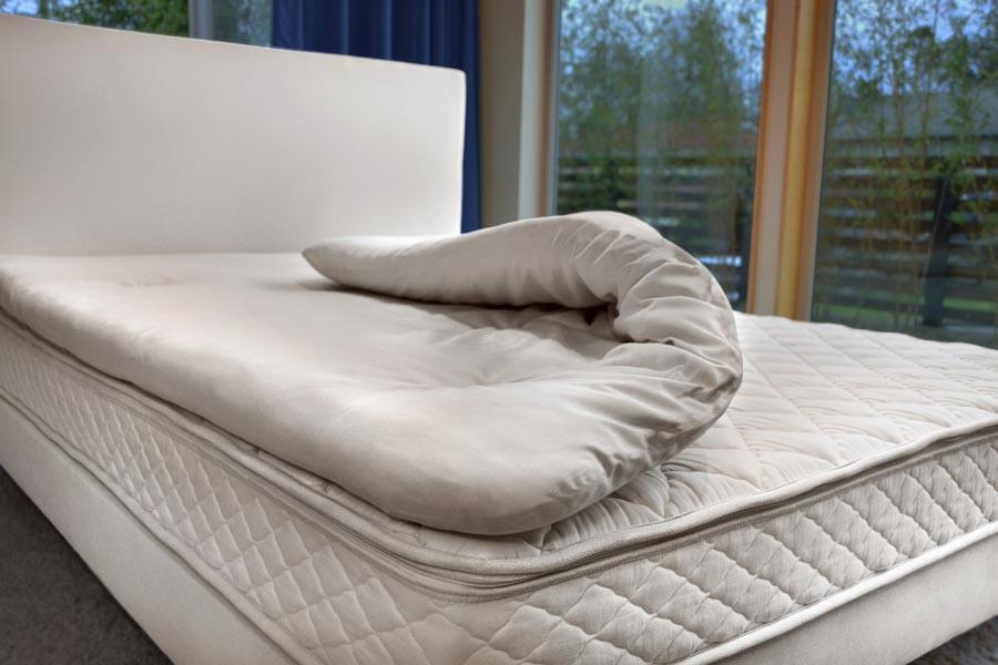 Organic Latex Mattress Topper - 100% Natural, Hypoallergenic & Breathable for Ultimate Comfort - Perfect for Allergy Relief, Pressure Relief & Back Pain - Ideal for Bedrooms, Guest Rooms & Dorm Rooms