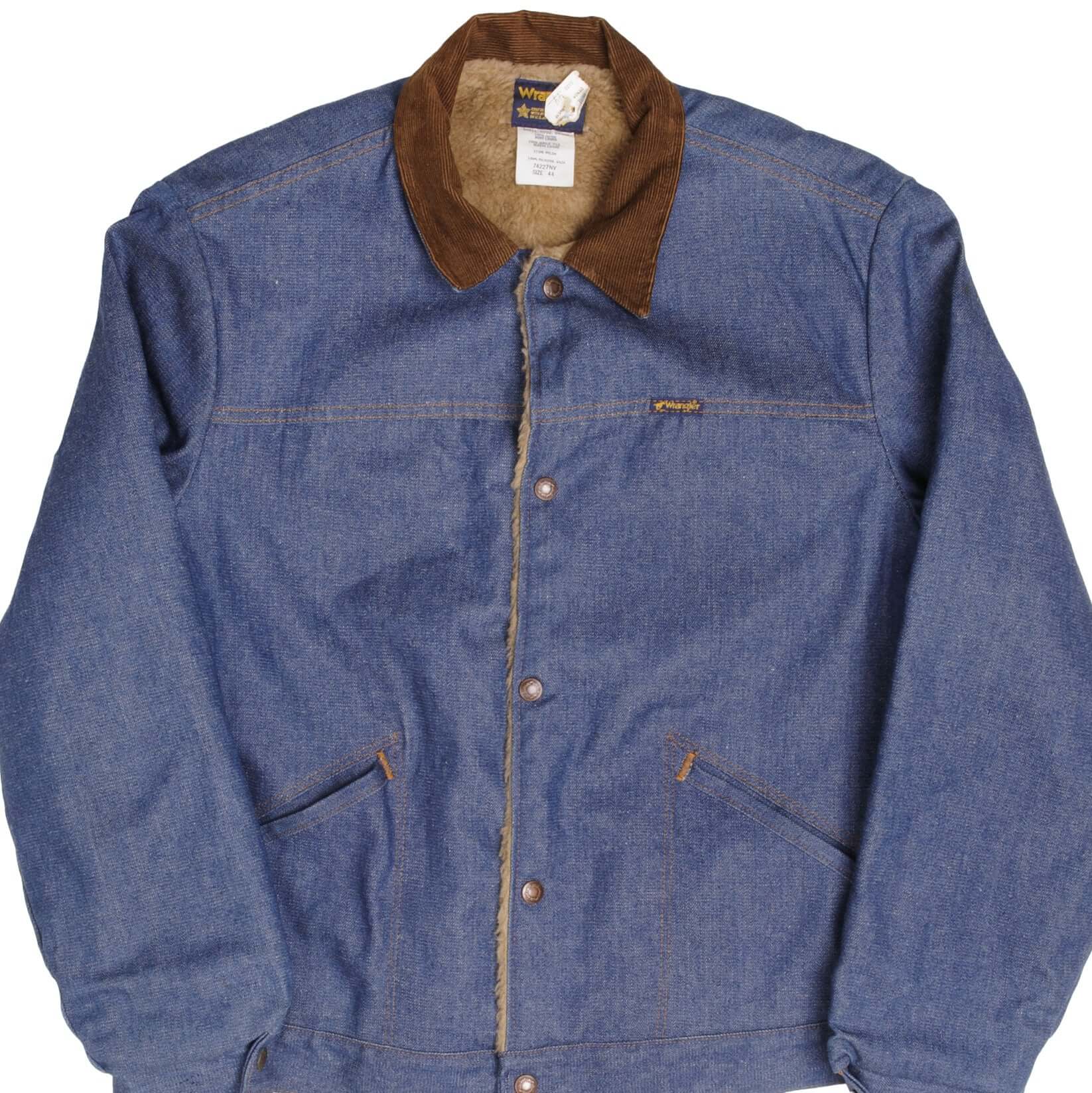 Vintage Deadstock Wrangler Fur Lined Denim Jacket 1970s - Size 44 - Made in USA - Retro Western Wear for Men & Women - Perfect for Cold Weather & Outdoor Adventures