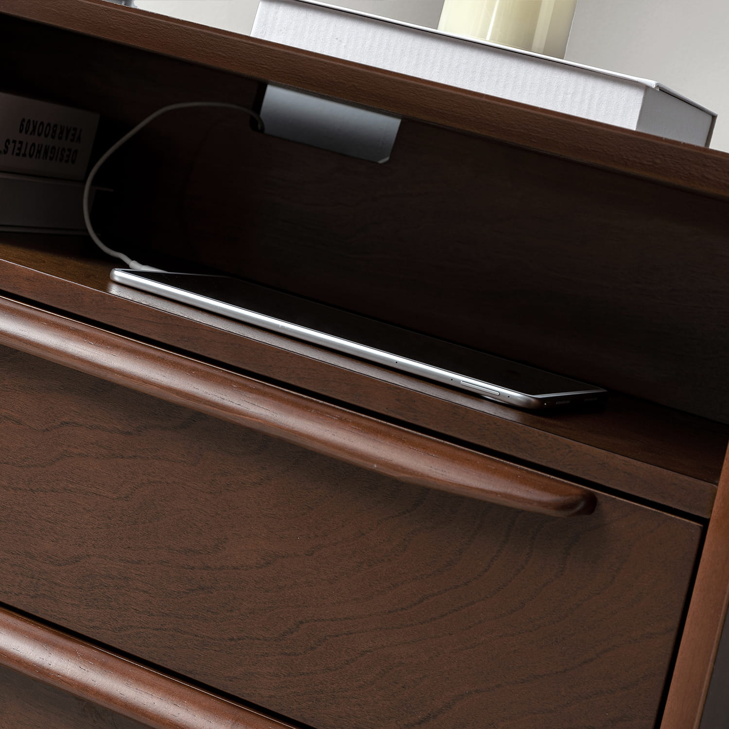 Mid Century Modern Nightstand with 2 Drawers & Built-in USB Outlets - Stylish Bedside Table for Bedroom, Living Room, or Office