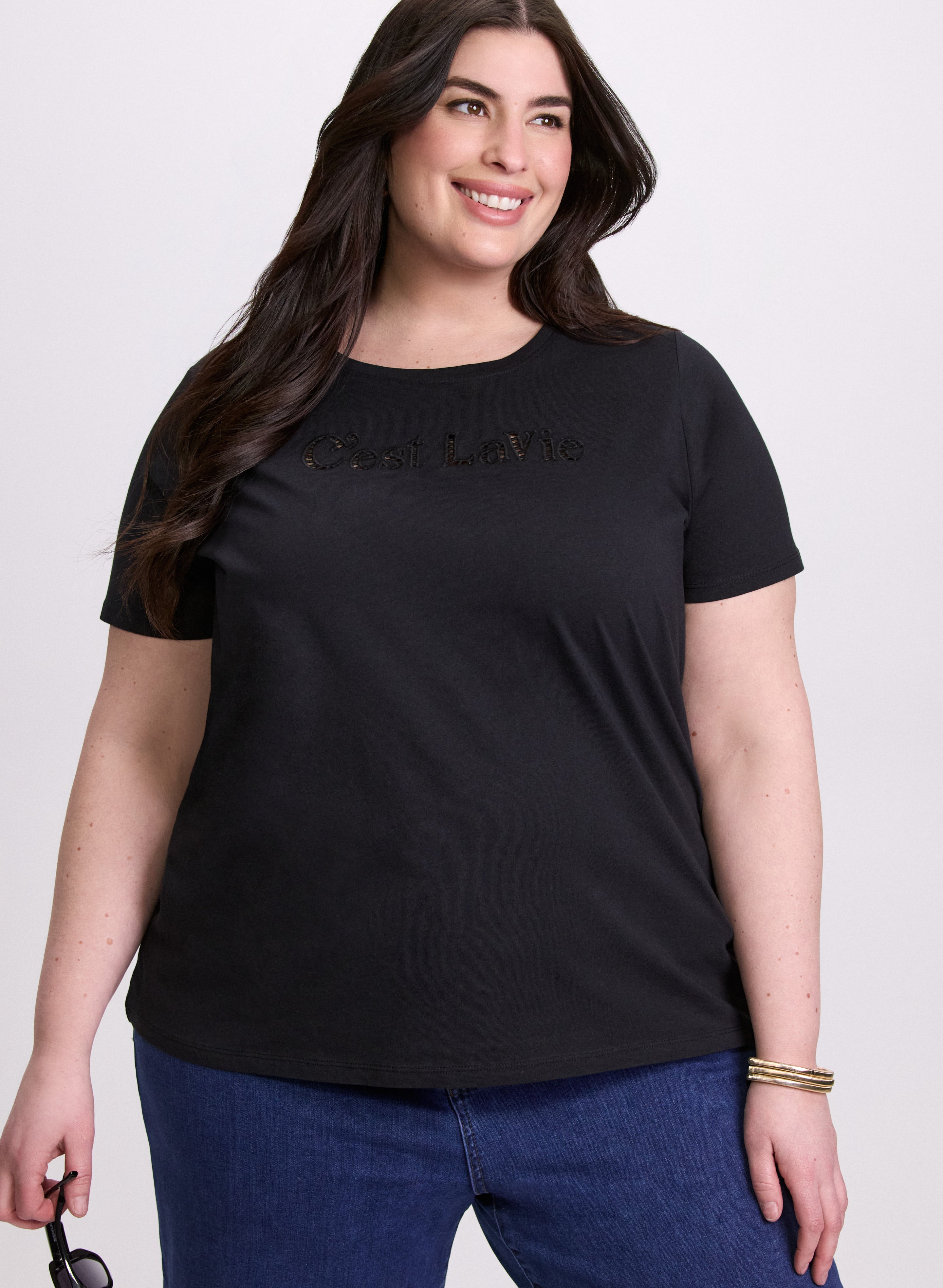 Cut Out Script T-Shirt for Women - Trendy Graphic Tee with Stylish Lettering - Perfect for Casual Outfits, Streetwear & Everyday Wear