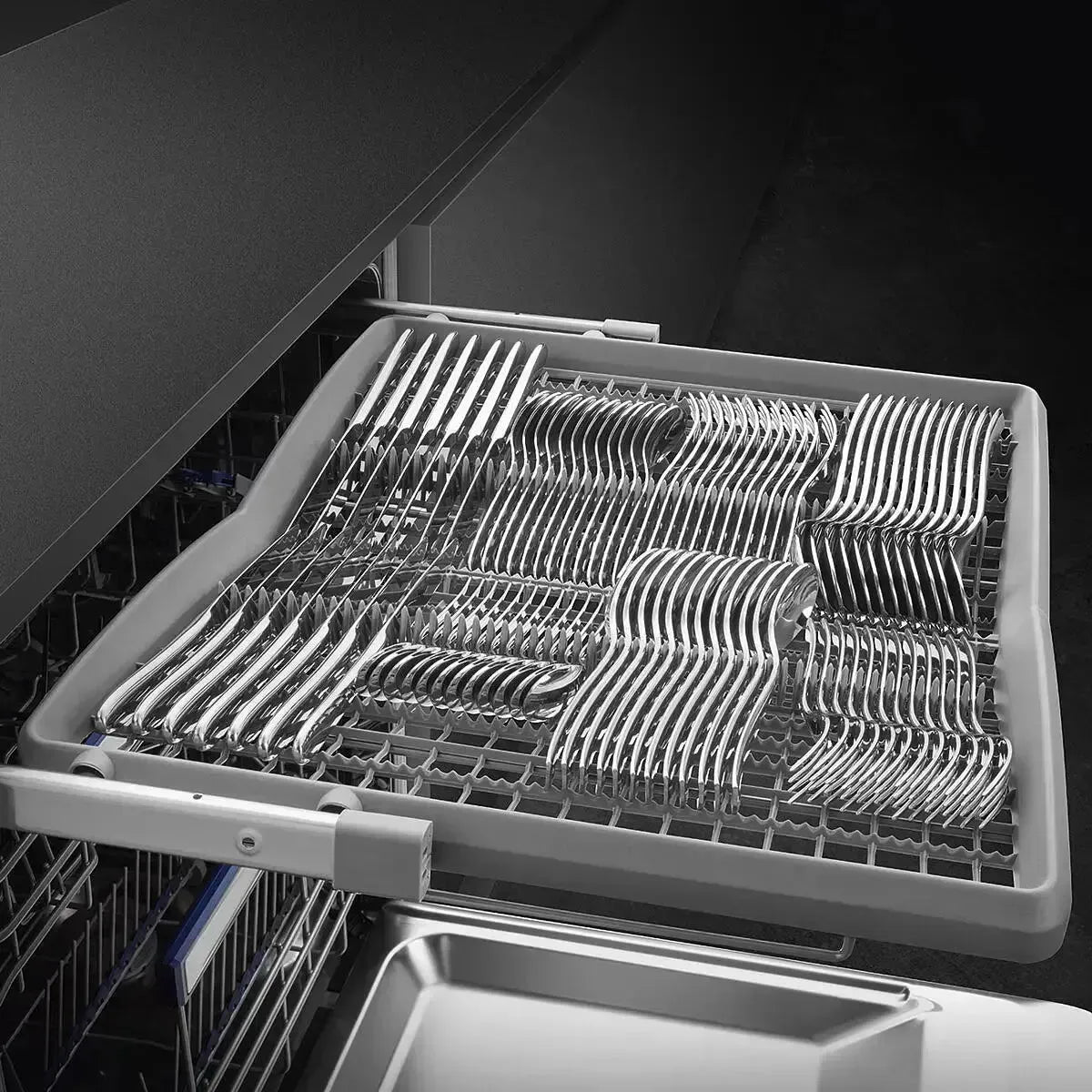 Smeg 60cm Semi-Integrated Built-In Dishwasher - Energy Efficient & Quiet for Modern Kitchens | Perfect for Small Families & Open-Plan Homes