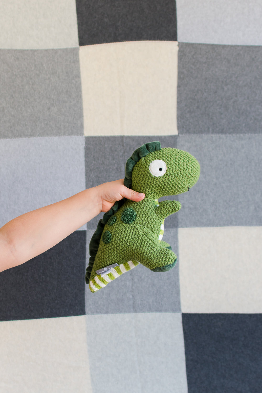 Dodger The Dino - Adorable Dinosaur Plush Toy for Kids | Perfect Gift for Birthdays, Christmas & Cuddling | Soft & Huggable Stuffed Animal for Bedtime & Playtime