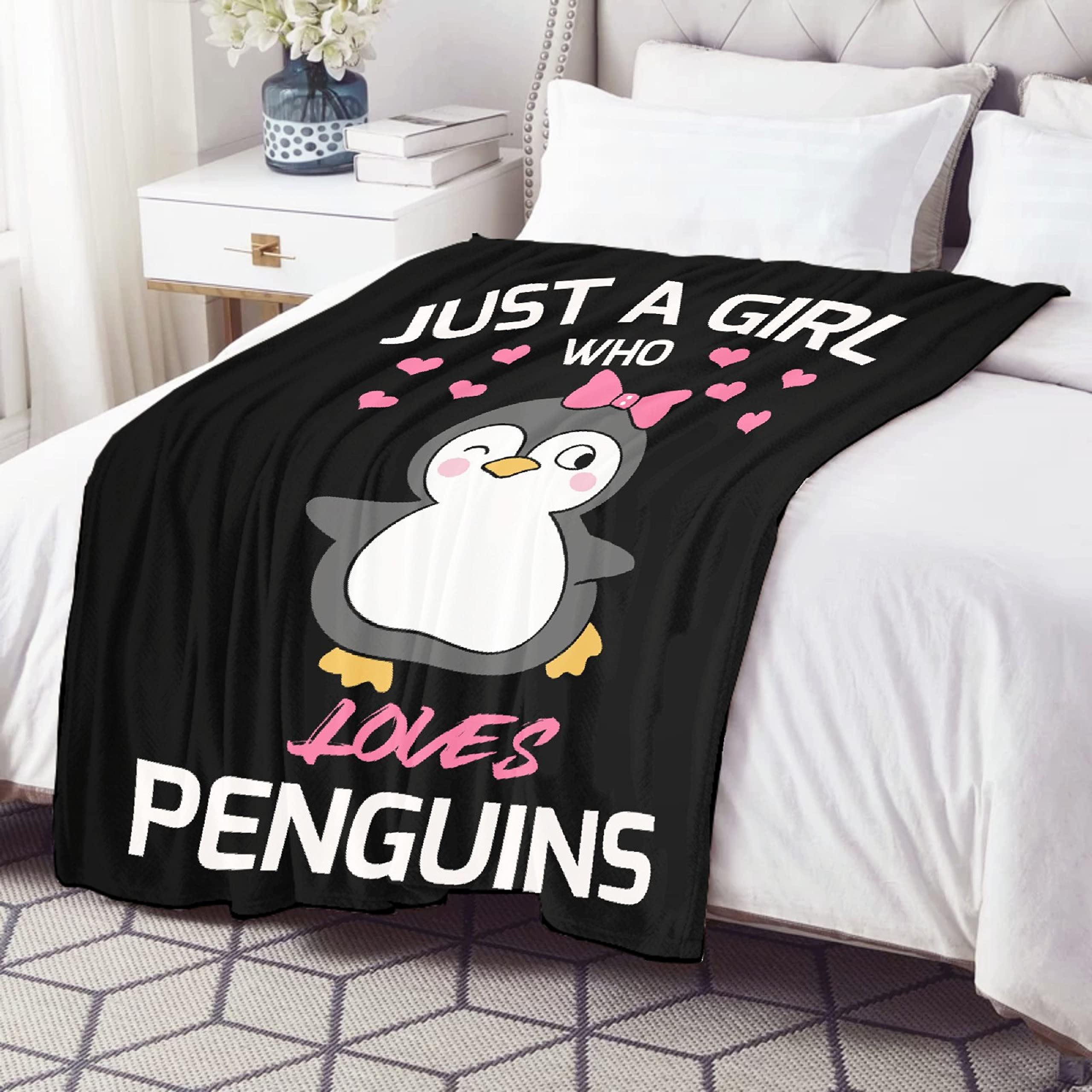 Soft Penguin Plush Throw Blanket - Cute Fuzzy Microfiber Flannel Blanket for Women, Kids & Pets (40