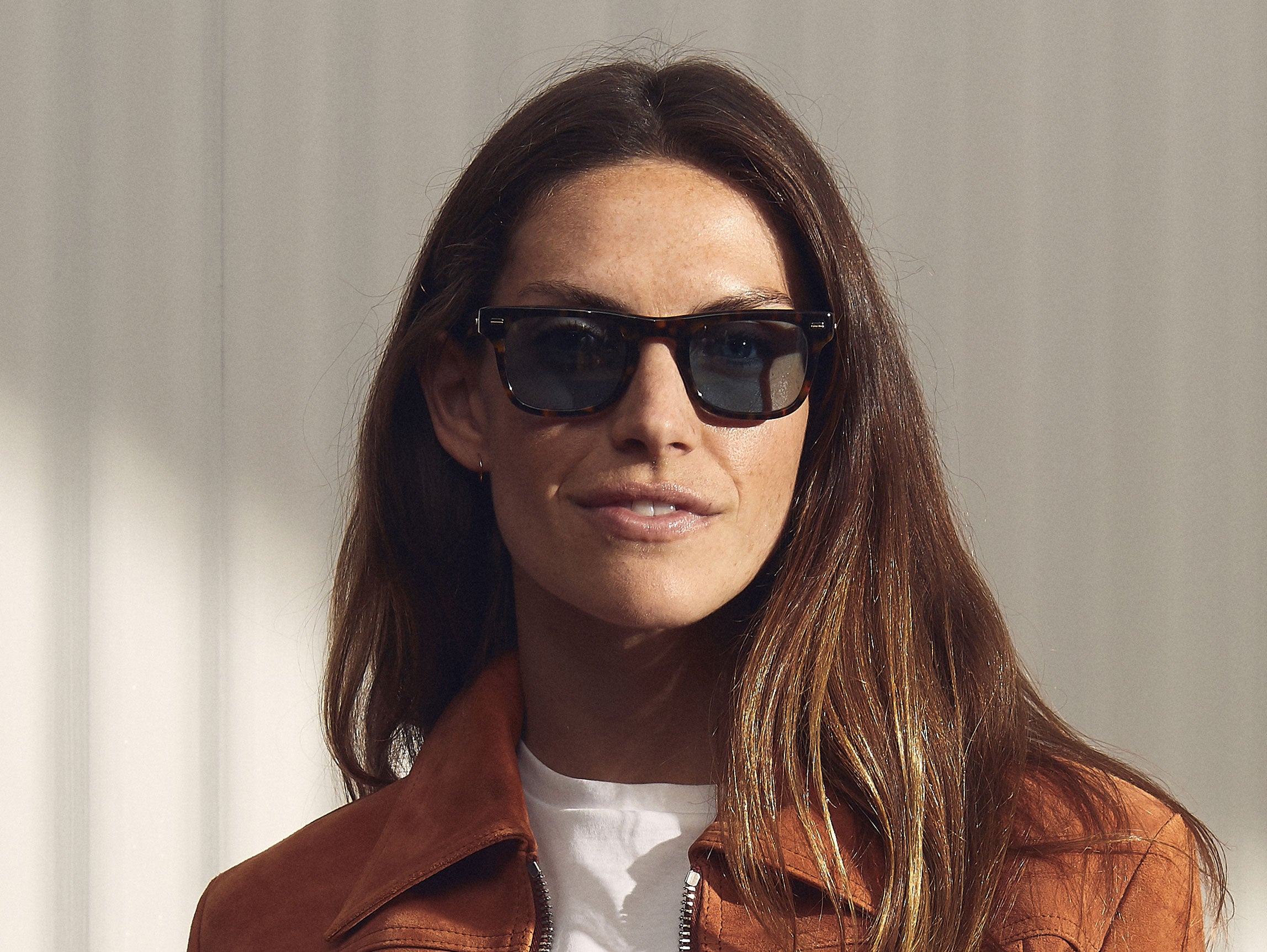 Kavell Sun - Premium Sunglasses for Men & Women - UV Protection, Polarized Lenses - Perfect for Driving, Beach, Outdoor Activities & Fashion Accessories