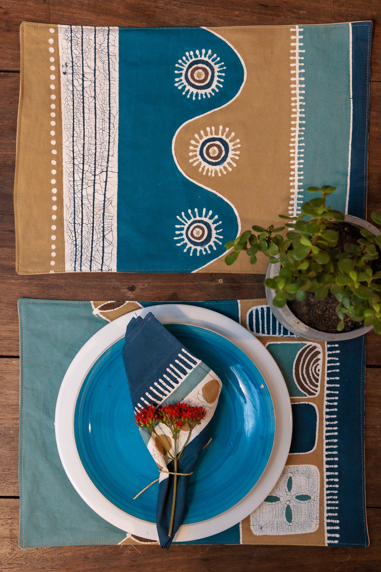 Premium Mali Azure Table Mats Set of 4 - Waterproof Heat-Resistant Placemats for Dining Table - Perfect for Home Kitchen, Restaurant, and Outdoor Picnic Use
