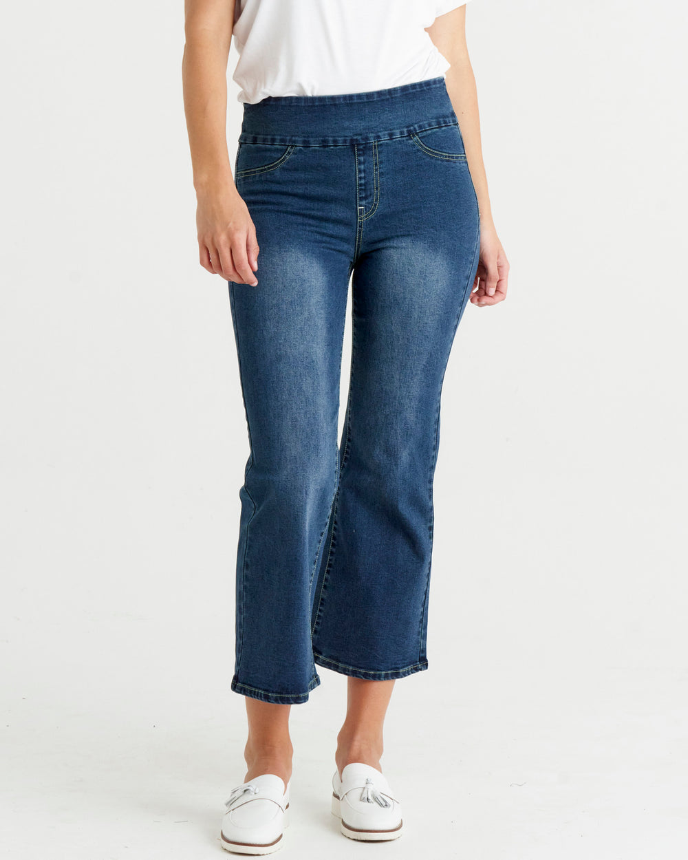 Betty Basics Women's High Waist Bootcut Jeans - Dark Denim Stretch Denim Pants for Casual Wear & Everyday Outfits