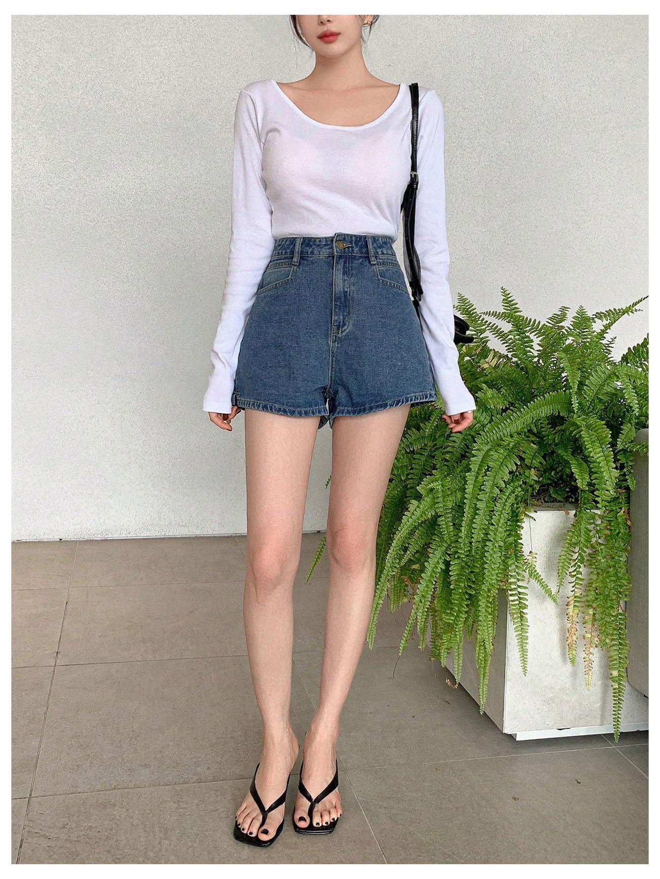 Verdusa Women's High Waist Denim Shorts - Straight Leg Loose Fit Casual Jean Shorts for Summer | Perfect for Beach, Travel, and Everyday Wear