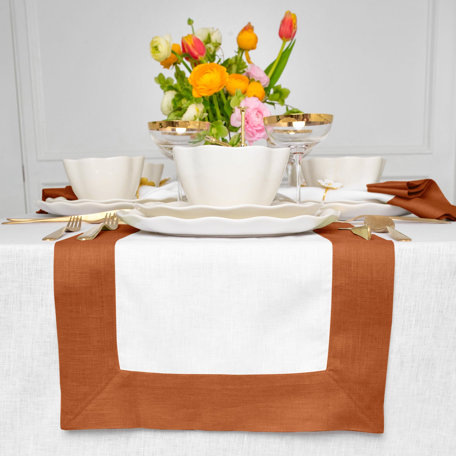 Elegant Contempo Table Runner - Premium Cotton Linen Blend for Dining Room Decor, Wedding, and Holiday Table Settings