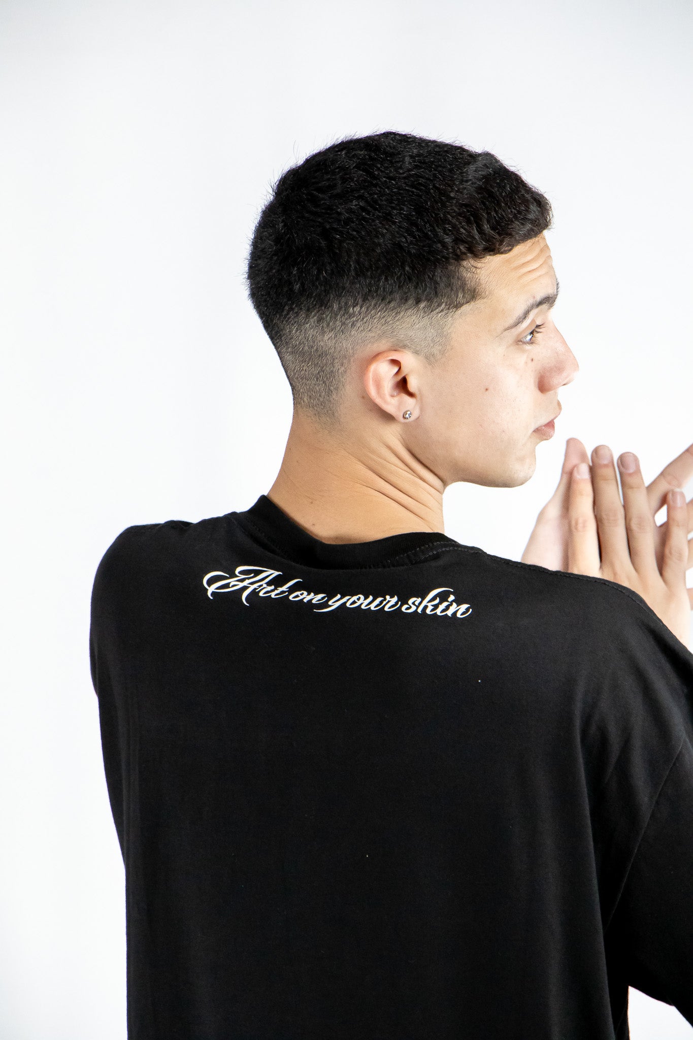 Remera Dos Padres H Bones Black 6G - Premium Cotton T-Shirt for Men - Perfect for Casual Wear, Street Style & Everyday Comfort