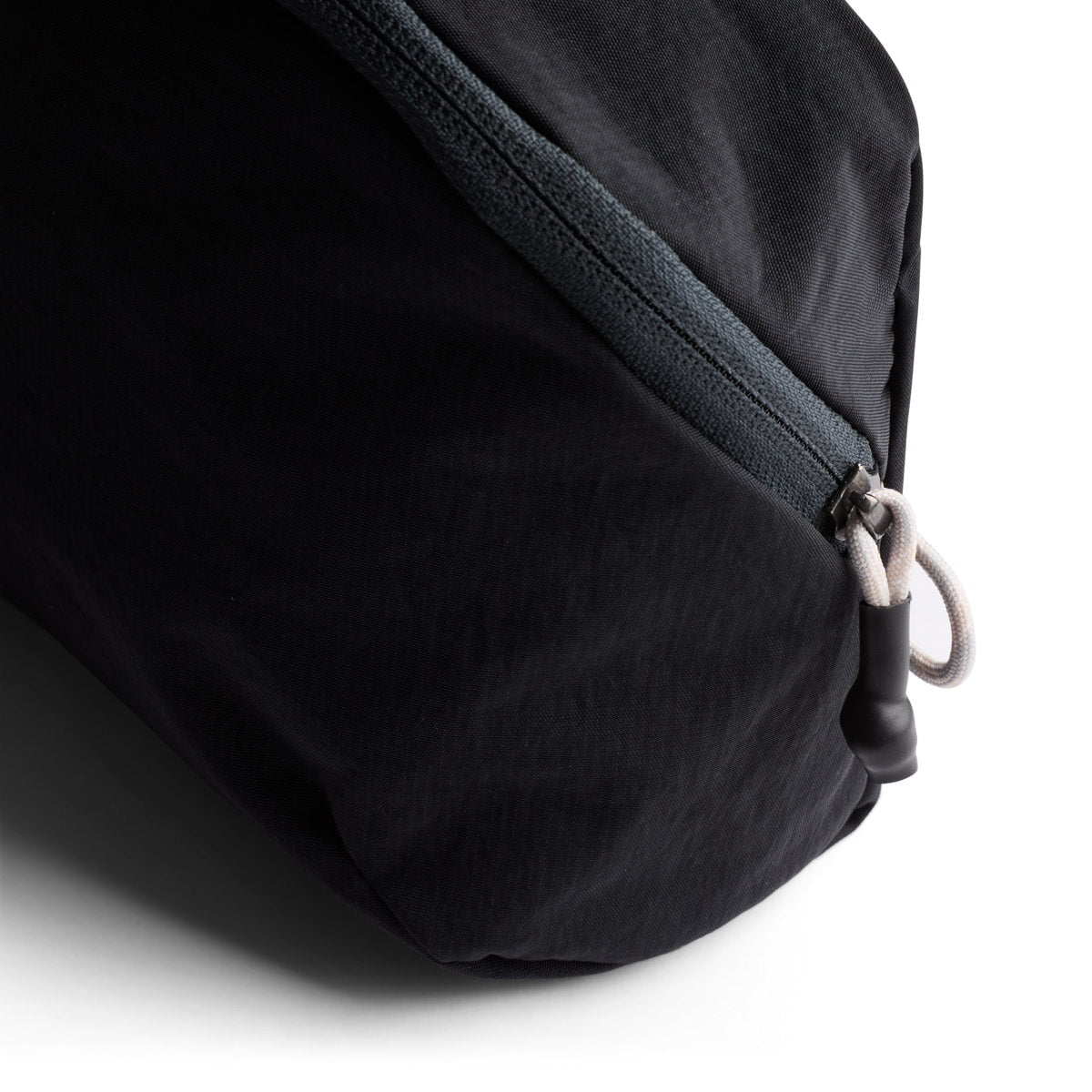 Bellroy Lite Packing Pouch 3L - Ultra Lightweight Travel Organizer for Toiletries, Electronics & Accessories - Perfect for Carry-On Luggage & Weekend Trips
