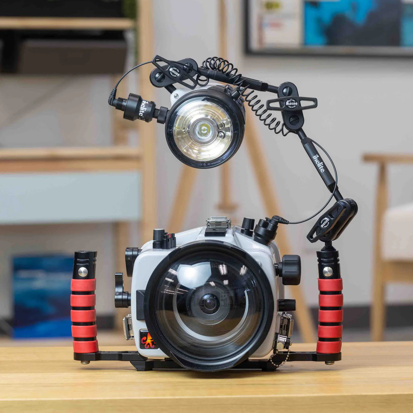 Ikelite Gen 2 Manual Fiber Optic Transmitter for DL & DLM Underwater Housings - Perfect for Underwater Photography and Videography