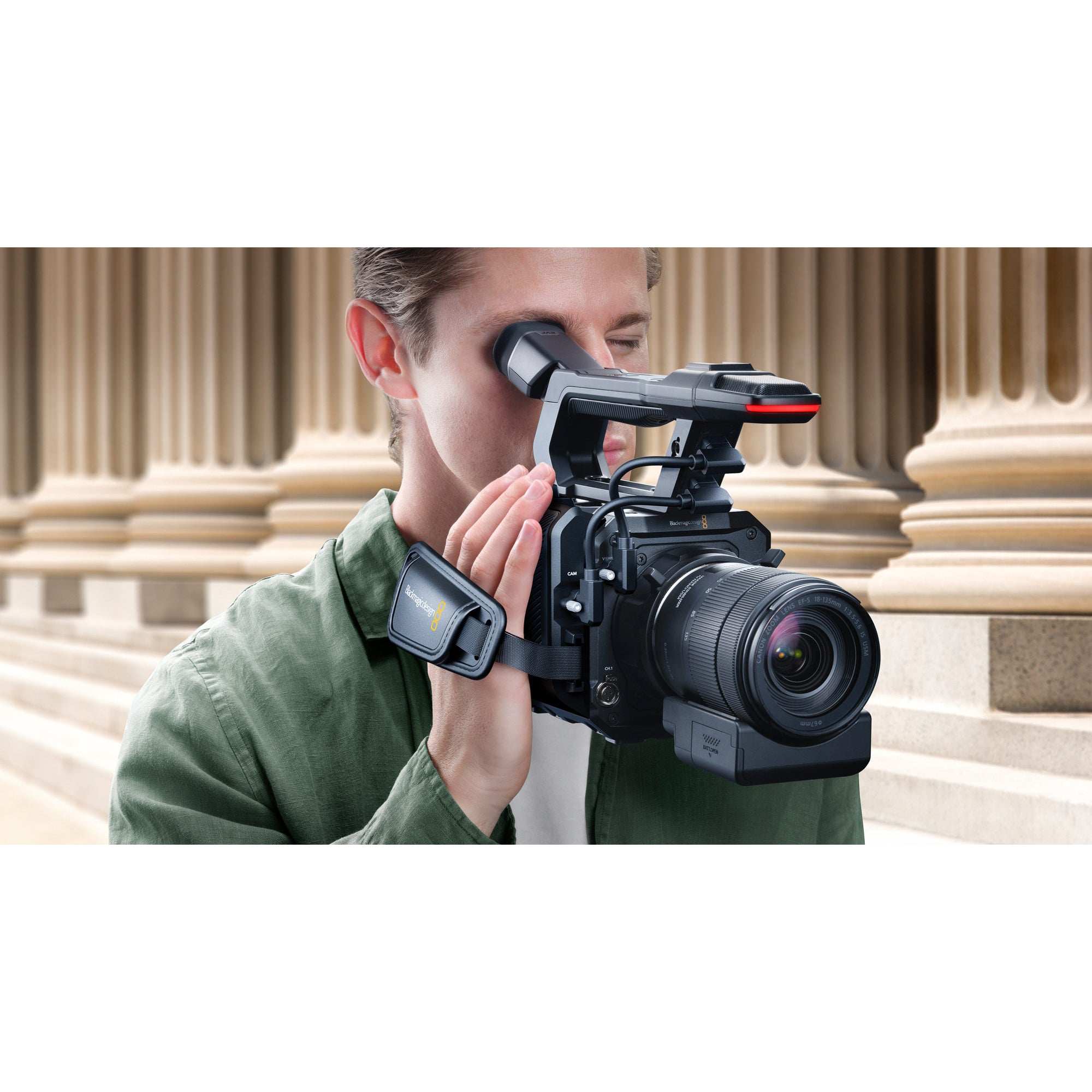 Blackmagic Design PYXIS Pro Grip - Professional Camera Grip for Cinematic Filmmaking | Perfect for DSLR, Mirrorless & Cinema Cameras | Ideal for Vlogging, Documentary & Travel Videography
