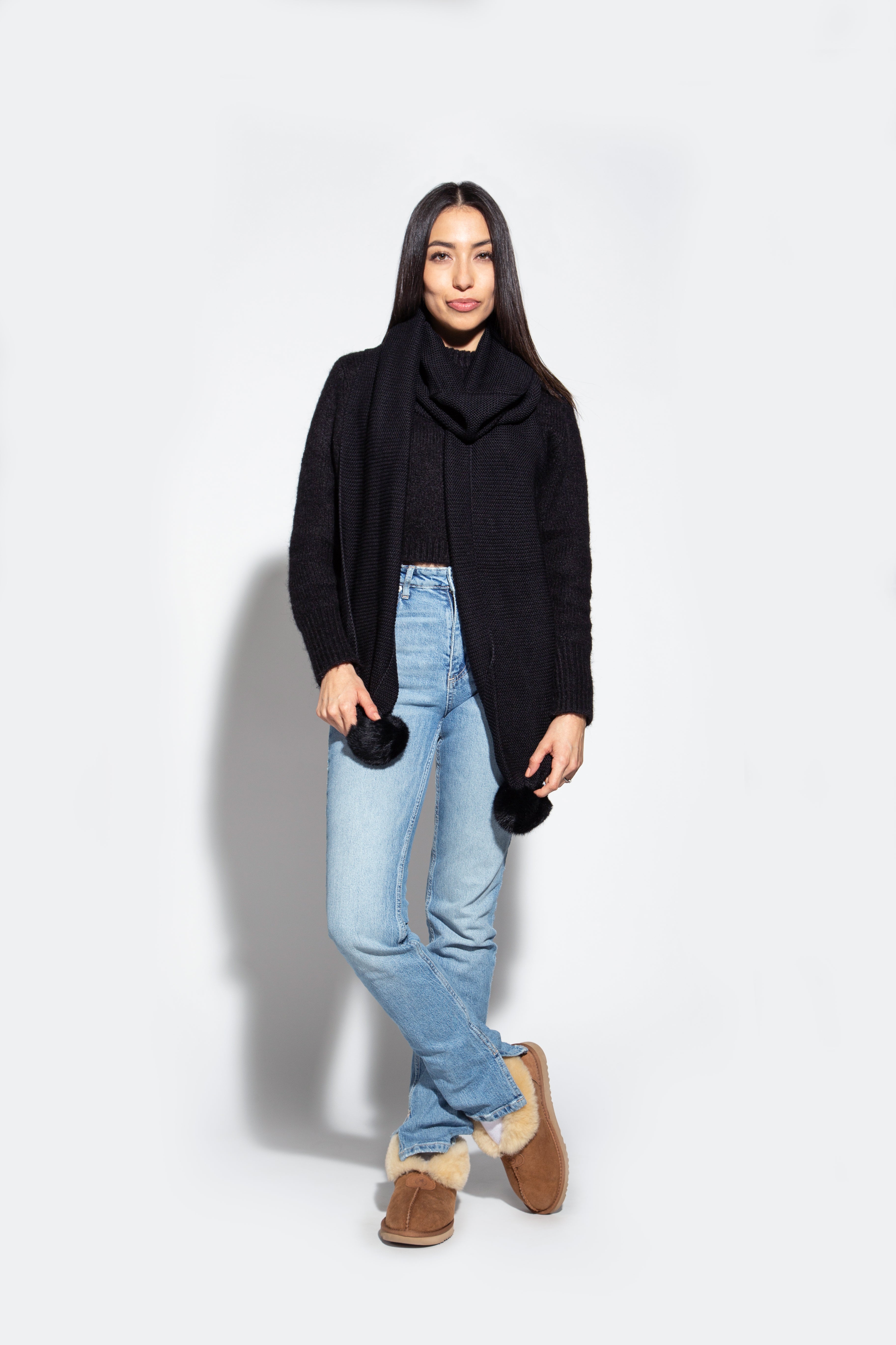 Sofia Black Scarf - Soft & Stylish Winter Accessory for Women - Perfect for Cold Weather, Outfits & Gifts