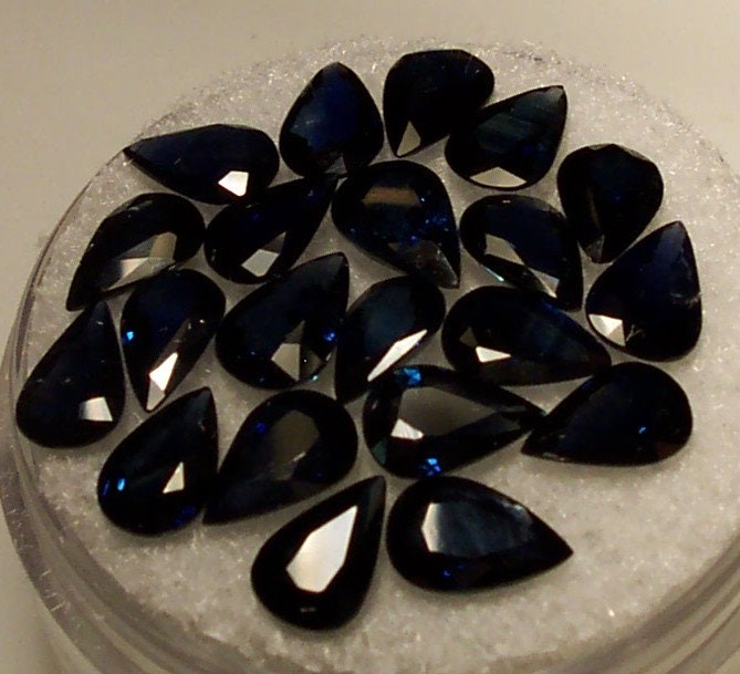 Wholesale Natural Genuine Deep Blue Sapphire Pear Shape 6x4mm VVS Clarity 0.4ct September Birthstone - Perfect for Jewelry Making, Engagement Rings & Birthstone Gifts