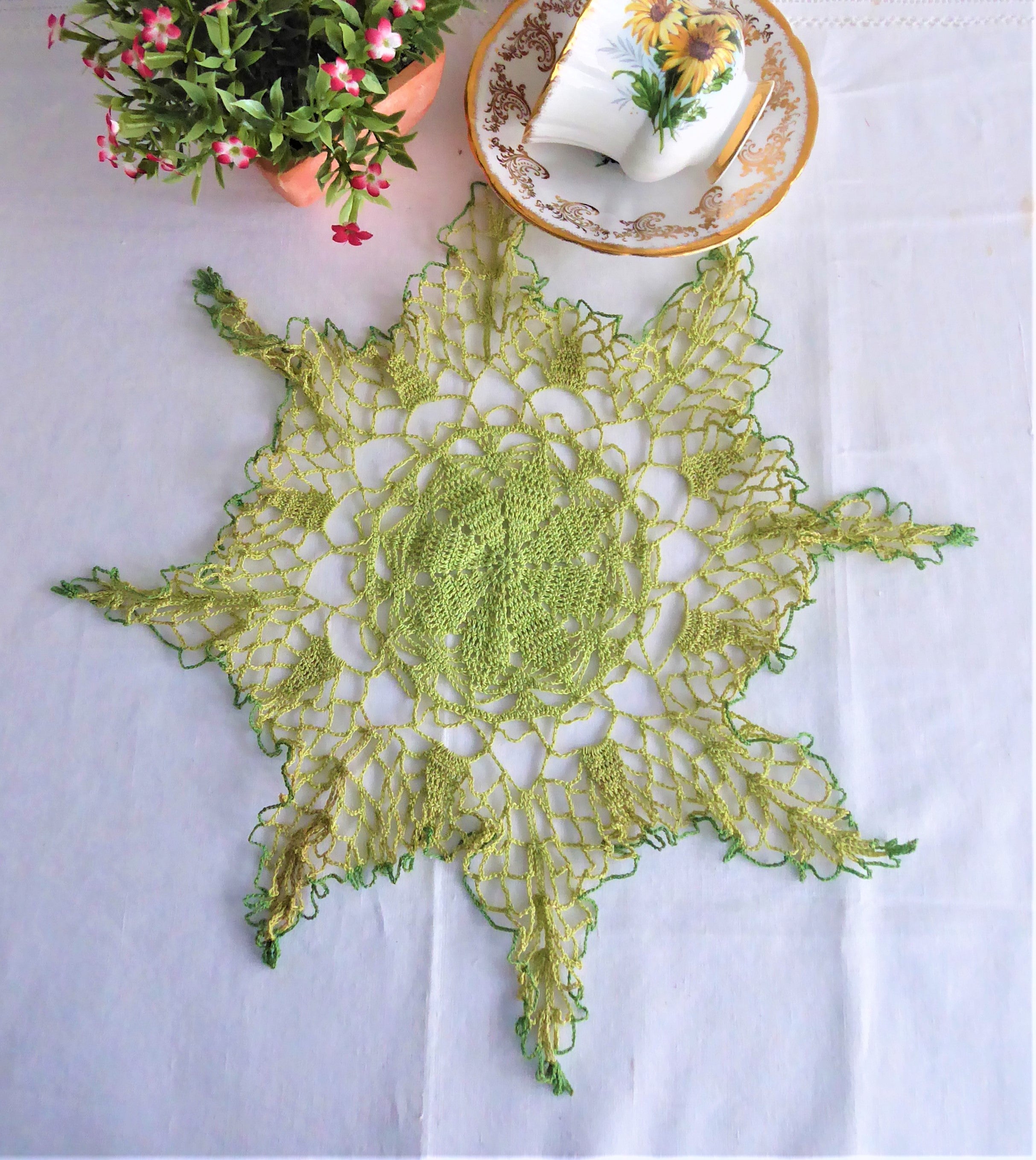 Vintage Handmade Crochet Doily - Spidery Lace Green Large Doilies - English Thread 1930s Antique Home Decor for Table Centerpiece, Wedding Decor, Victorian Tea Party