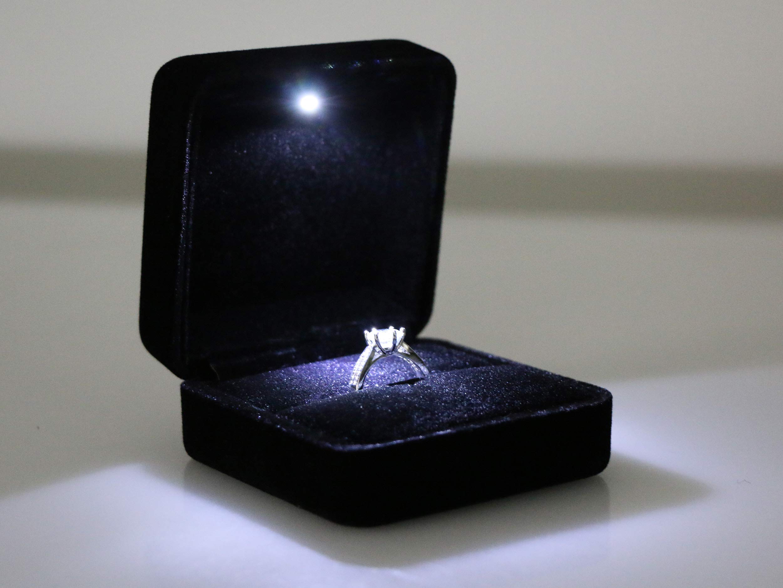 Luxury Velvet LED Jewelry Gift Box for Proposal, Engagement & Wedding Rings - Big Size Glossy Metal Ring Box with Soft Velvet Lining - Perfect for Proposal Surprises, Anniversary Gifts & Bridal Jewelry Storage
