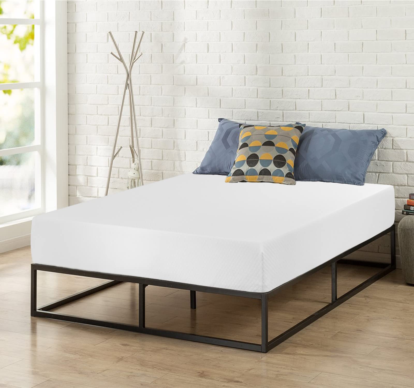 8 Inch Medium Firm Gel Memory Foam Queen Mattress - CertiPUR-US Certified for Cool Sleep & Pressure Relief, White - Perfect for Bedrooms, Guest Rooms & Small Spaces