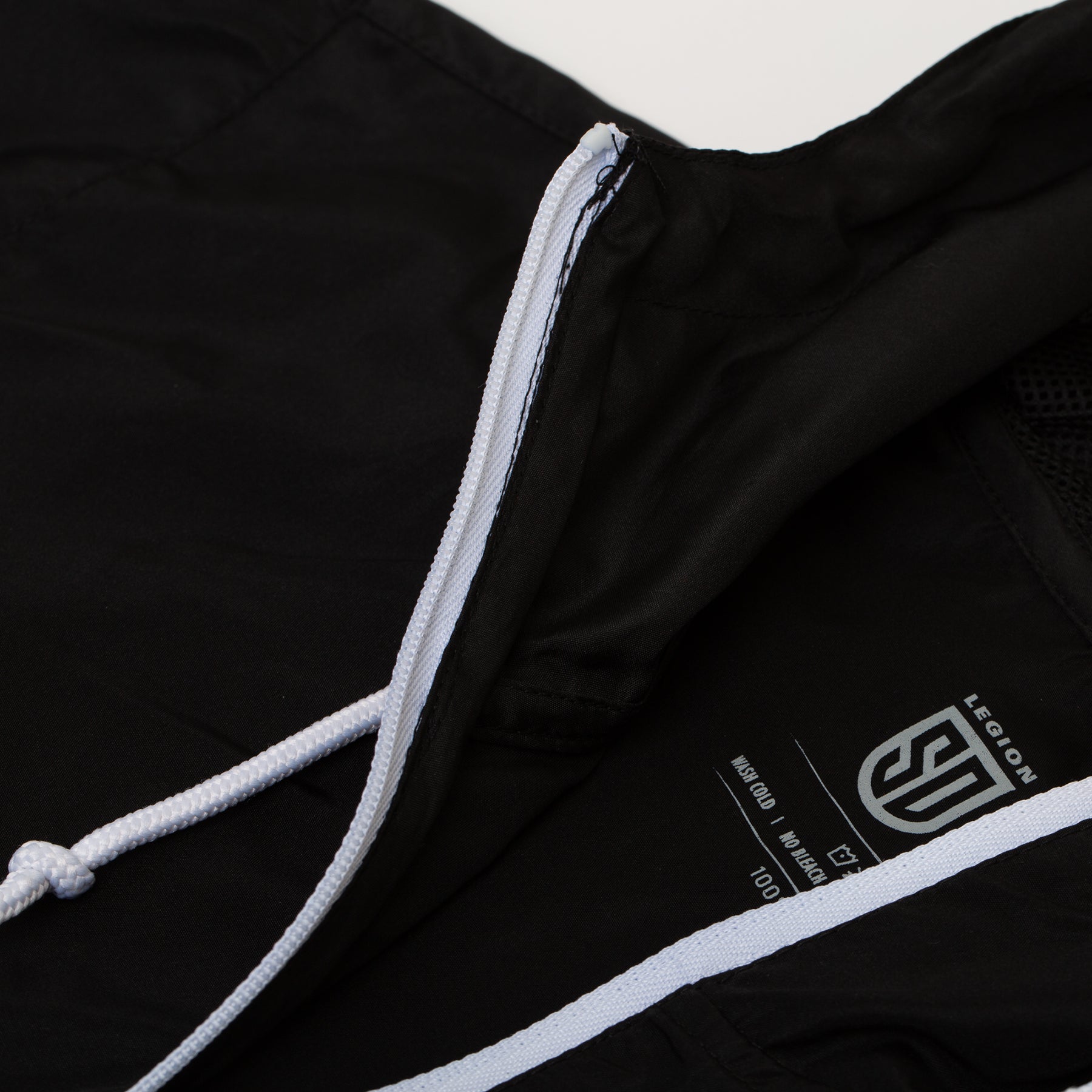 SD LEGION Black Windbreaker Jacket for Men & Women - Lightweight Waterproof Outdoor Running Hoodie - Perfect for Hiking, Jogging, and Travel