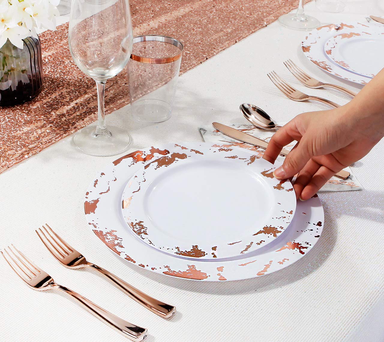 175-Piece Rose Gold Plastic Dinnerware Set - Disposable Marble Plates, Cutlery & Cups for Wedding, Party & Events (25 Dinner Plates, 25 Dessert Plates, 25 Forks, 25 Knives, 25 Spoons, 25 Cups, 25 Napkins) - Elegant Table Setting for Bridal Showers, Baby Showers & Special Occasions