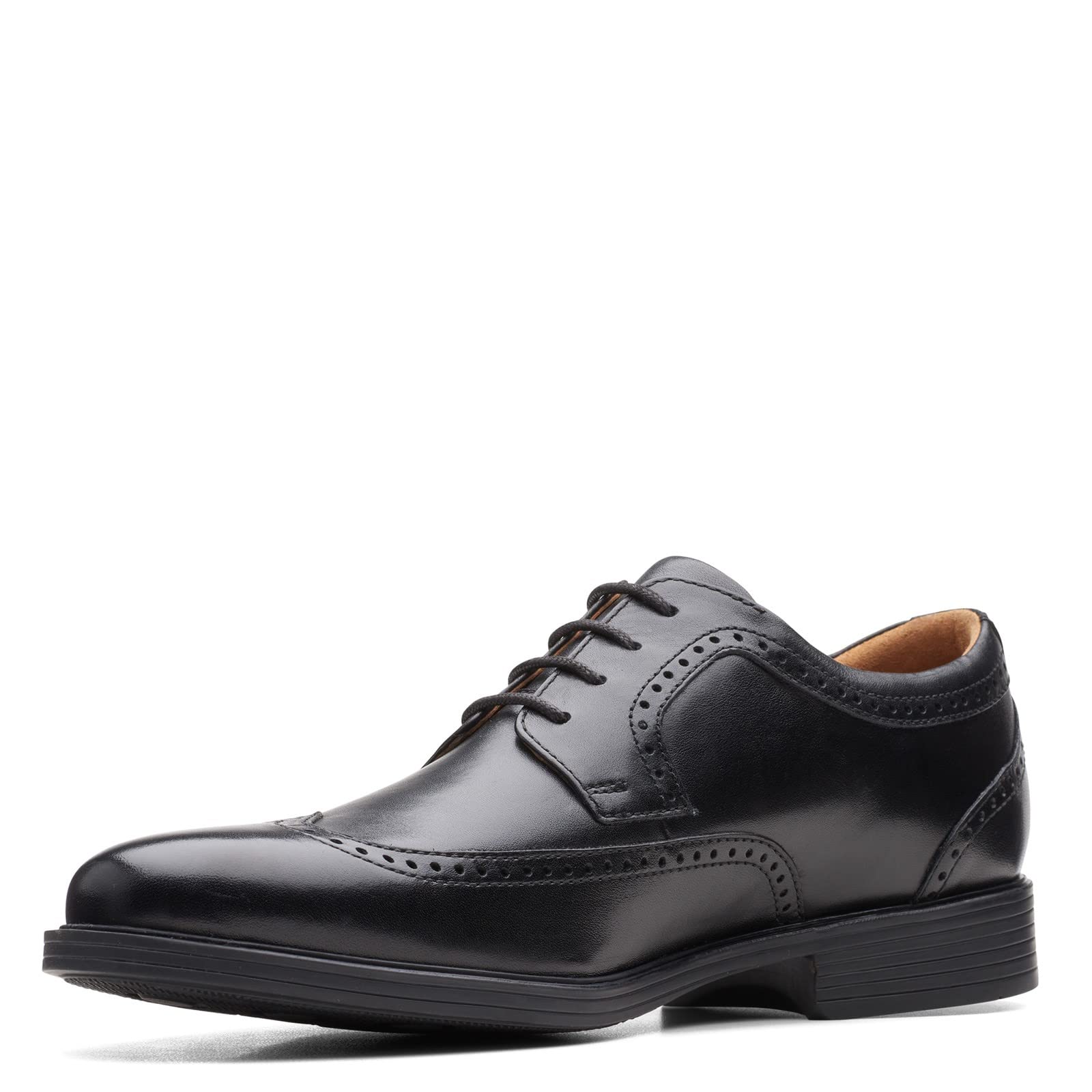 Clarks Men's Whiddon Wing Oxford Shoes - Classic Leather Dress Shoes for Business & Formal Occasions | Comfortable & Stylish Men's Footwear for Office, Weddings & Professional Events