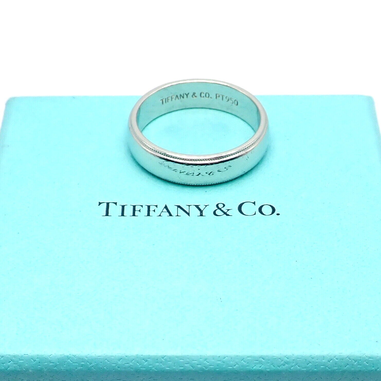 Tiffany & Co. Platinum 6mm Classic Milgrain Men's Wedding Band Ring Size 11.5 - Perfect for Engagement, Anniversary & Special Occasion Gifts