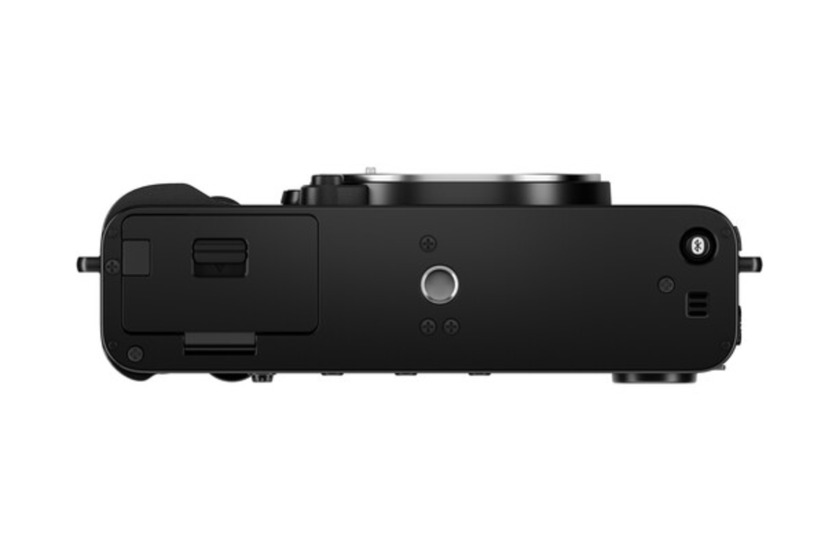 FUJIFILM X-E5 Mirrorless Camera with XF23mmF2.8 R WR Lens Kit (Black) - Compact Travel & Street Photography Digital Camera for Vloggers & Content Creators