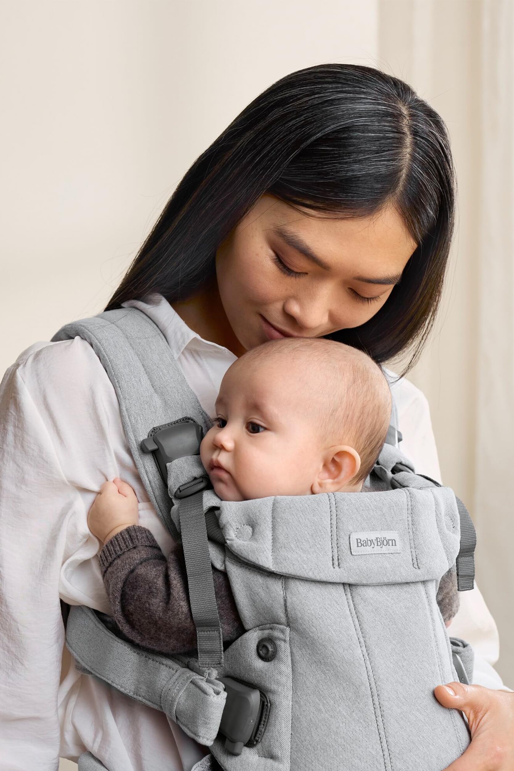 BabyBjörn Baby Carrier Harmony - Light Gray Woven Mélange | 3-in-1 Ergonomic Infant Carrier for Newborn to Toddler (7-40 lbs) | Front Facing-in, Outward & Back Carry Positions | Perfect for Shopping, Hiking & Daily Errands