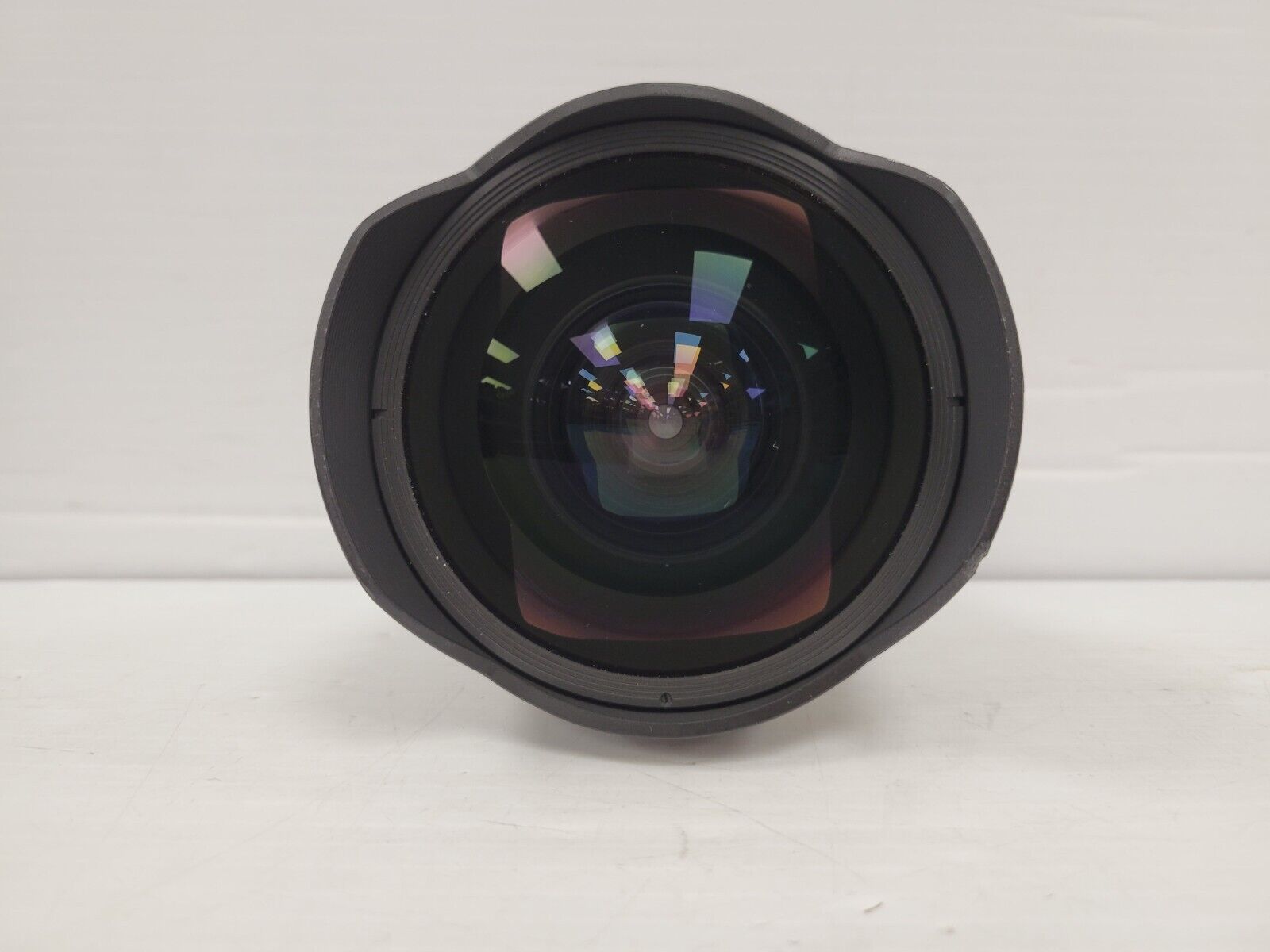 Nikon 14-24mm f/2.8G ED Wide-Angle Zoom Lens for DSLR Cameras - Professional Photography, Landscape & Architecture Shots