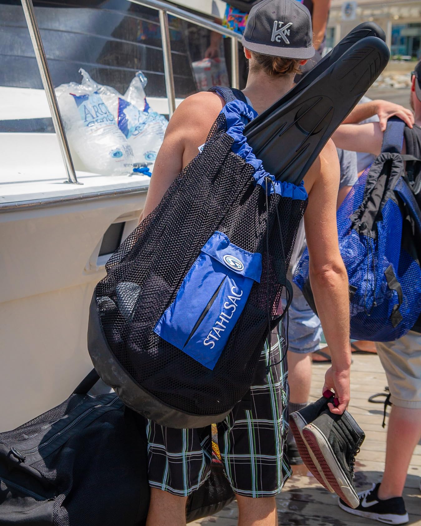 Stahlsac Bonaire Mesh Backpack - 142L Large Capacity Waterproof Dive Gear Backpack with Dry Pockets | Perfect for Scuba Diving, Snorkeling, Beach Trips & Outdoor Adventures