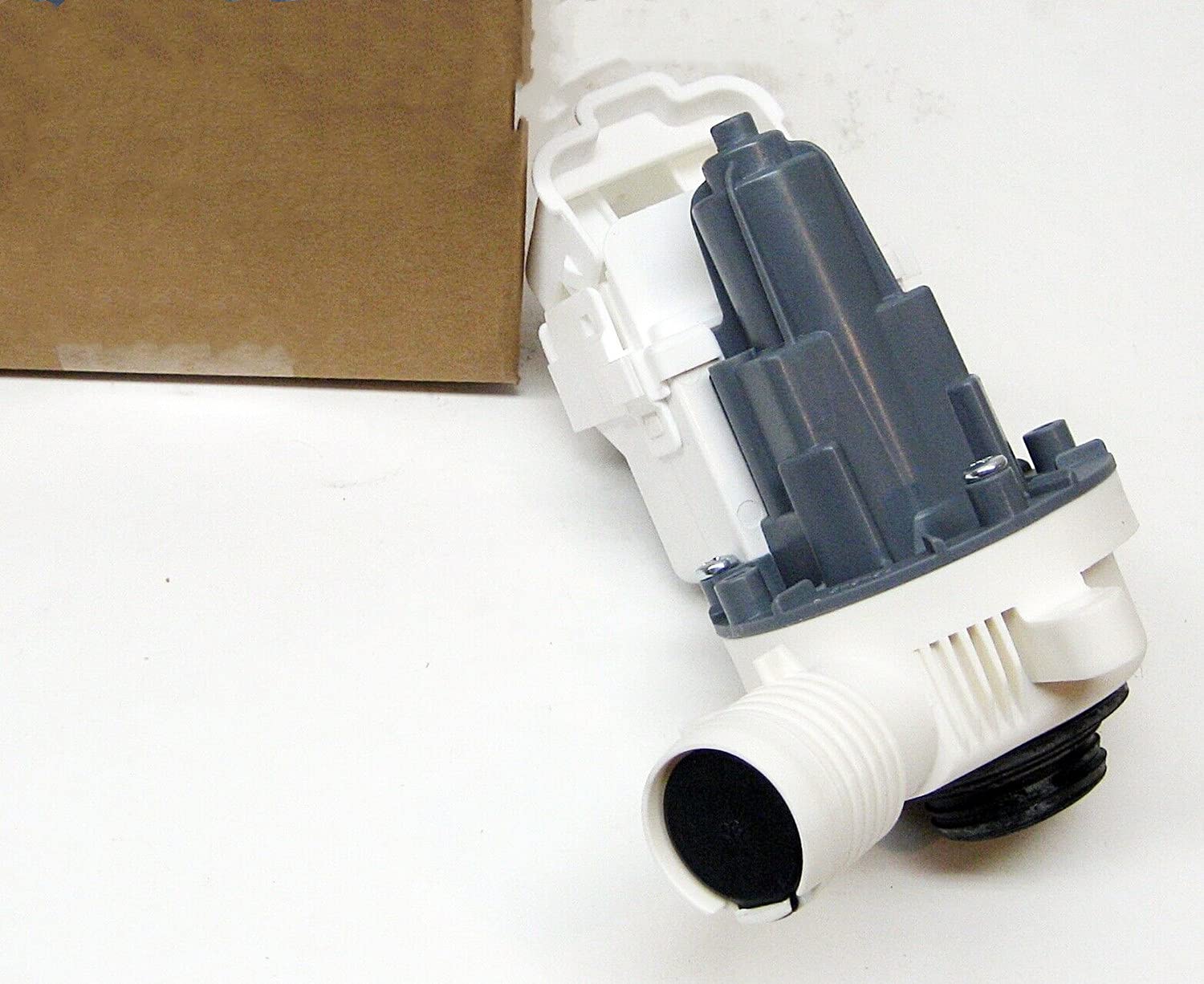 WP10661045 Washing Machine Drain Pump Replacement for Whirlpool Cabrio, Amana, Magic Chef - Compatible with AP6023670, PS11757016, WPW10661045, W10614033 - Perfect for Laundry Room Repairs & Appliance Maintenance