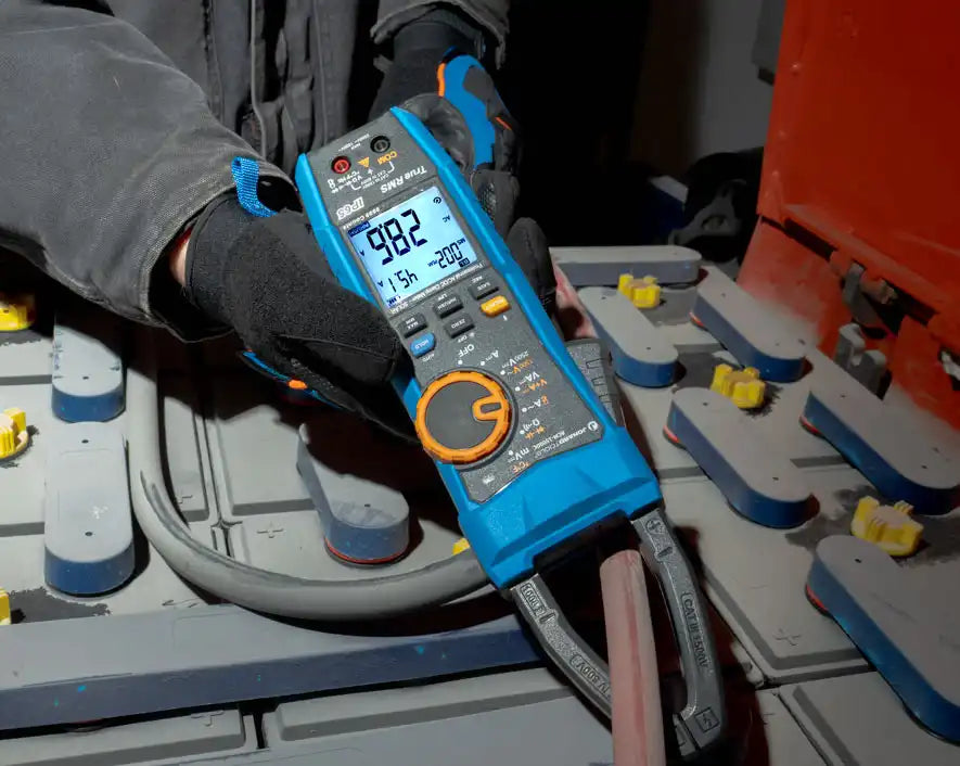 ACM 1500DC Digital Clamp Meter - Solar Power Compatible, CAT III 1500V Safety Rating - Perfect for Electricians & Solar Panel Installation