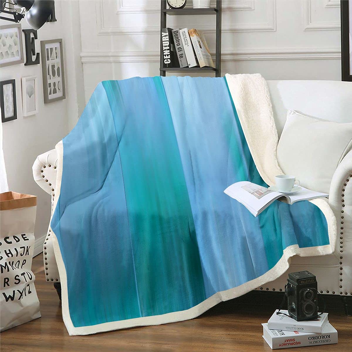 Abstract Fleece Throw Blanket for Kids - Retro Vertical Striped Sherpa Blanket with Vibrant Colors | Soft Plush Fuzzy Blanket for Sofa, Bed, Couch | Twin Size 60x80 Inch | Perfect for Nursery, Living Room & Cozy Winter Nights