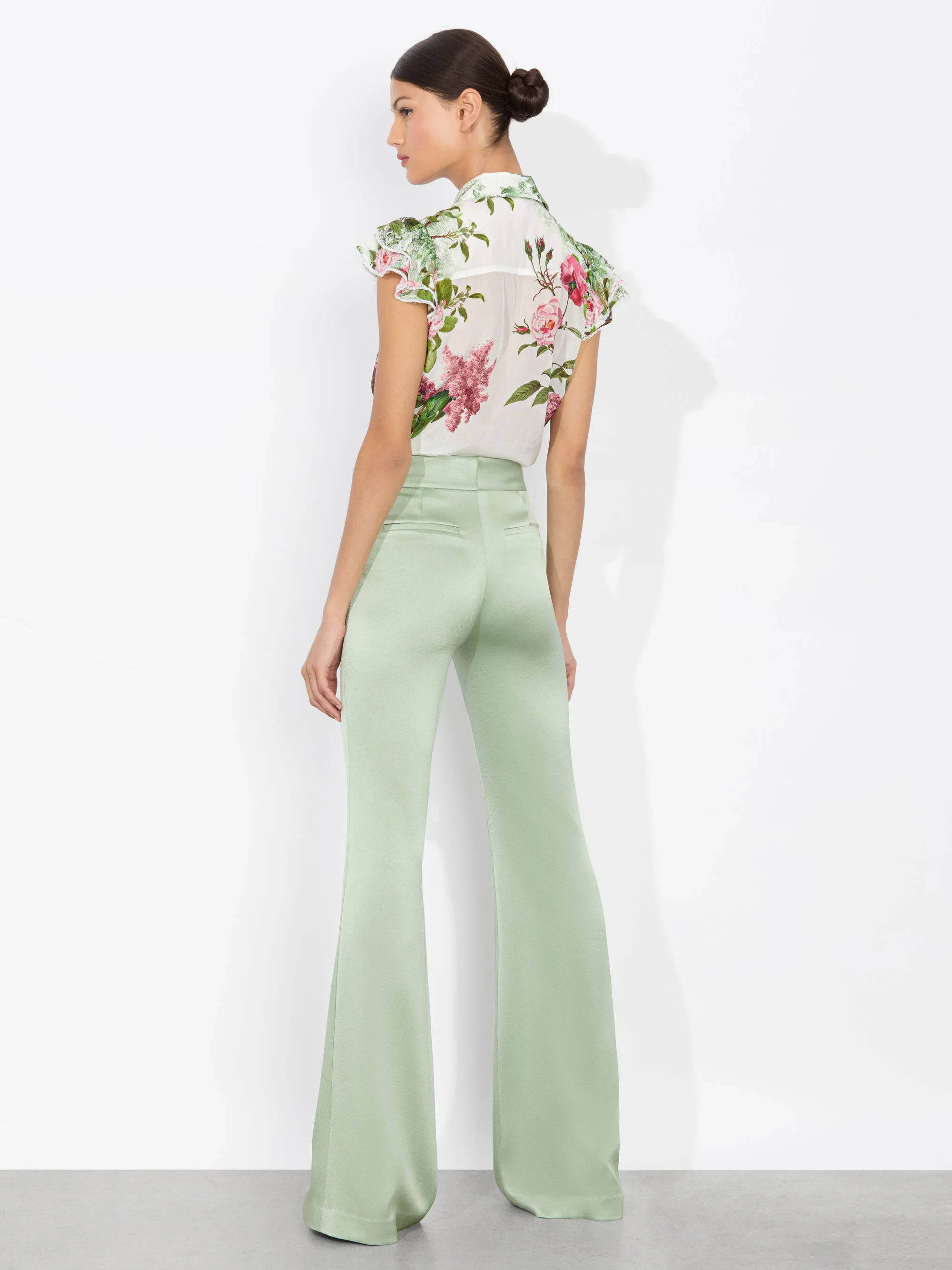 Alice & Olivia Minda Blouse - Women's Floral Print Silk Blouse for Work & Party | Elegant Office Wear & Evening Outfits
