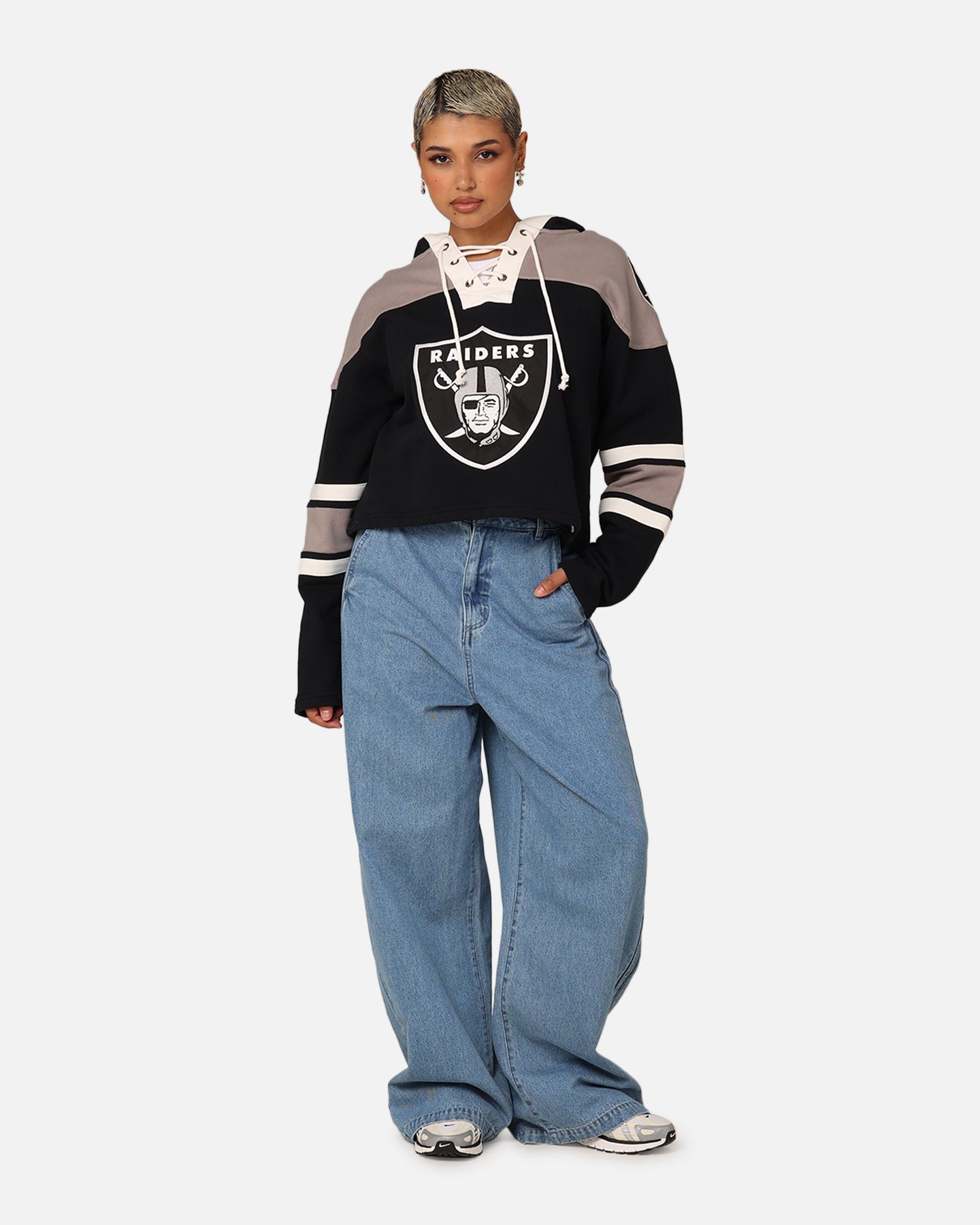 47 Brand Women's Las Vegas Raiders Cropped Lace-Up Hoodie - Jet Black NFL Fan Gear for Game Day & Casual Wear