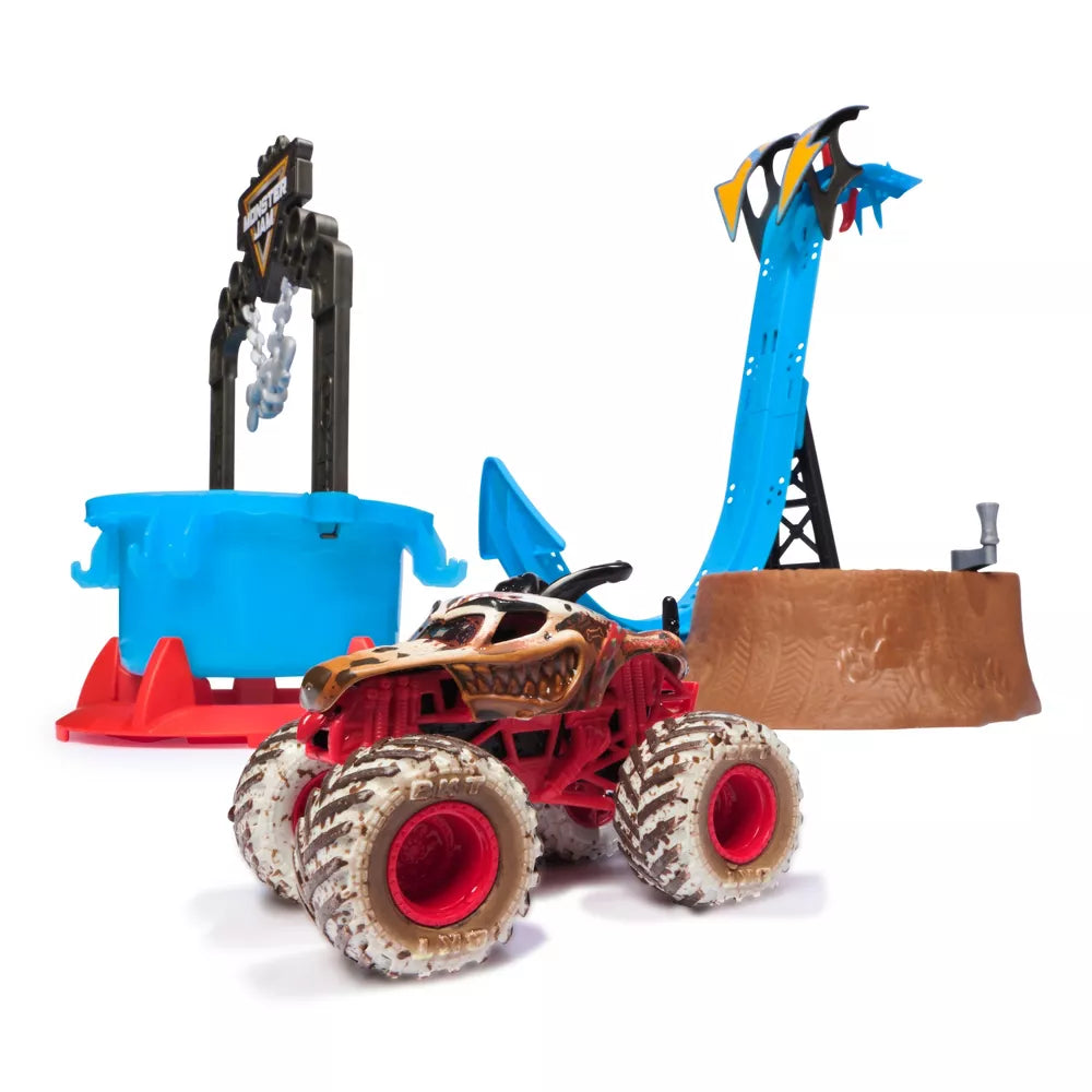 Monster Jam 1:64 Scale Mud Blasters Dunk Tank Playset with Monster Mutt Dalmatian Toy Truck - Diecast Monster Truck Toy for Kids, Collectors & Play Battles - Perfect for Birthday Gifts & Monster Truck Shows