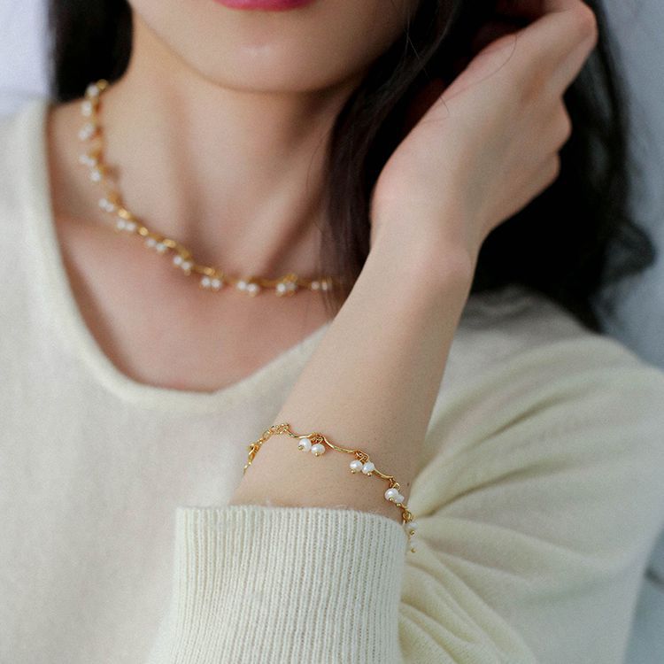 Elegant Gold Cherry Pearl Necklace for Women - Perfect for Weddings, Parties & Special Occasions