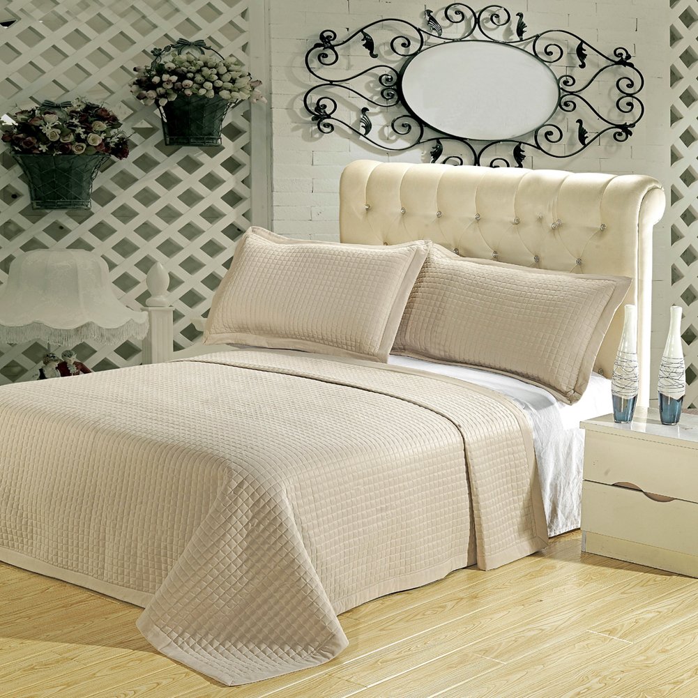 Blancho Luxury Linen Beige Checkered Quilted Wrinkle-Free Microfiber 3-Piece Coverlet Set - Full/Queen Size Bedding for Master Bedroom, Guest Room & Cozy Home Decor
